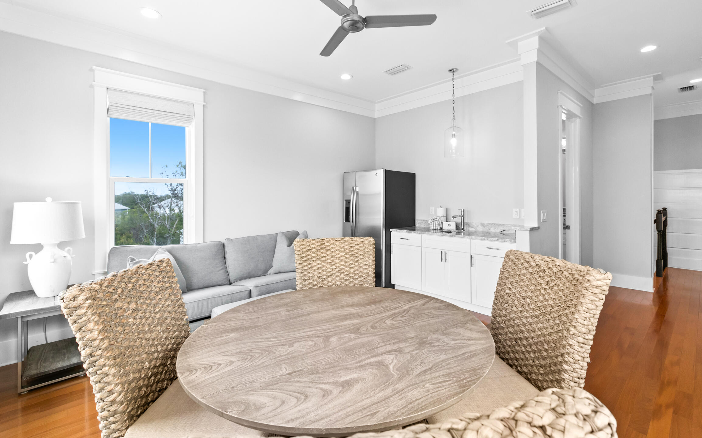 SEABREEZE - Residential