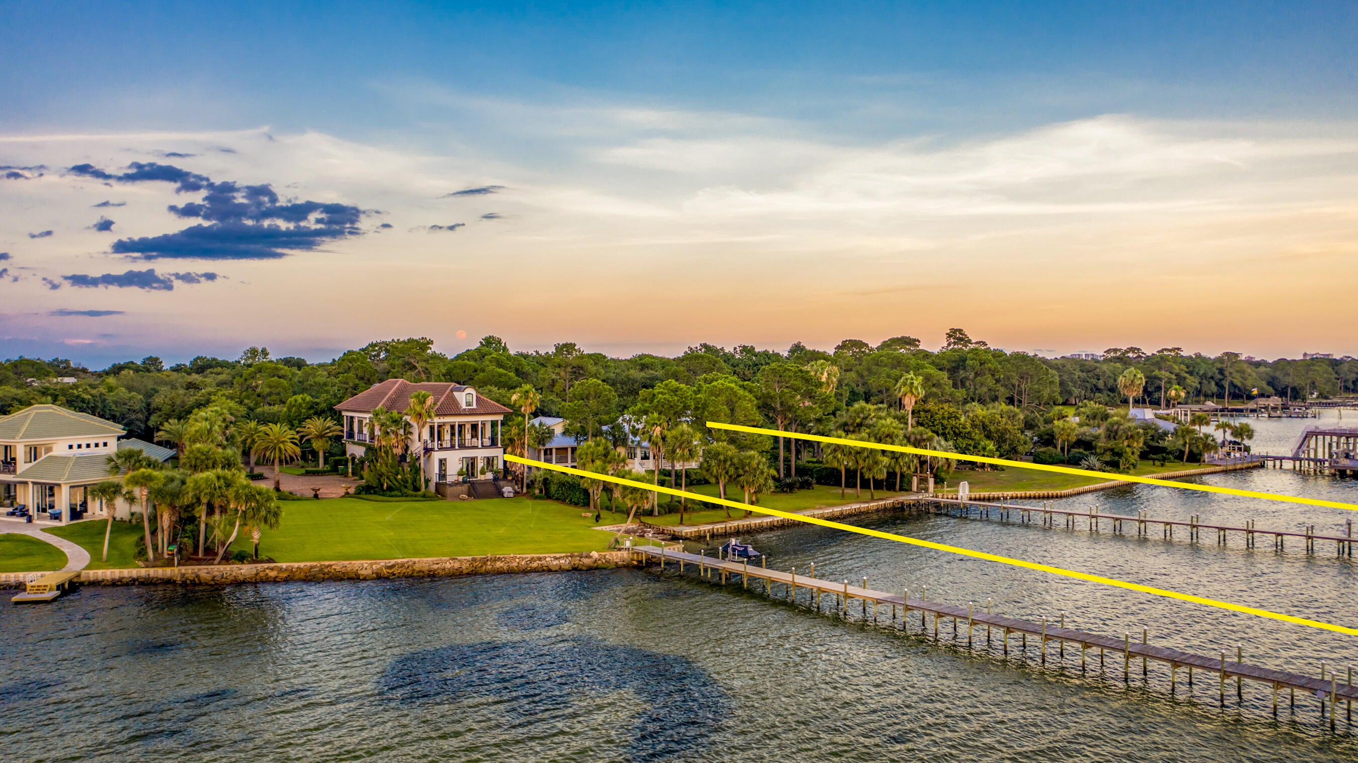 Cobbs Point - Residential