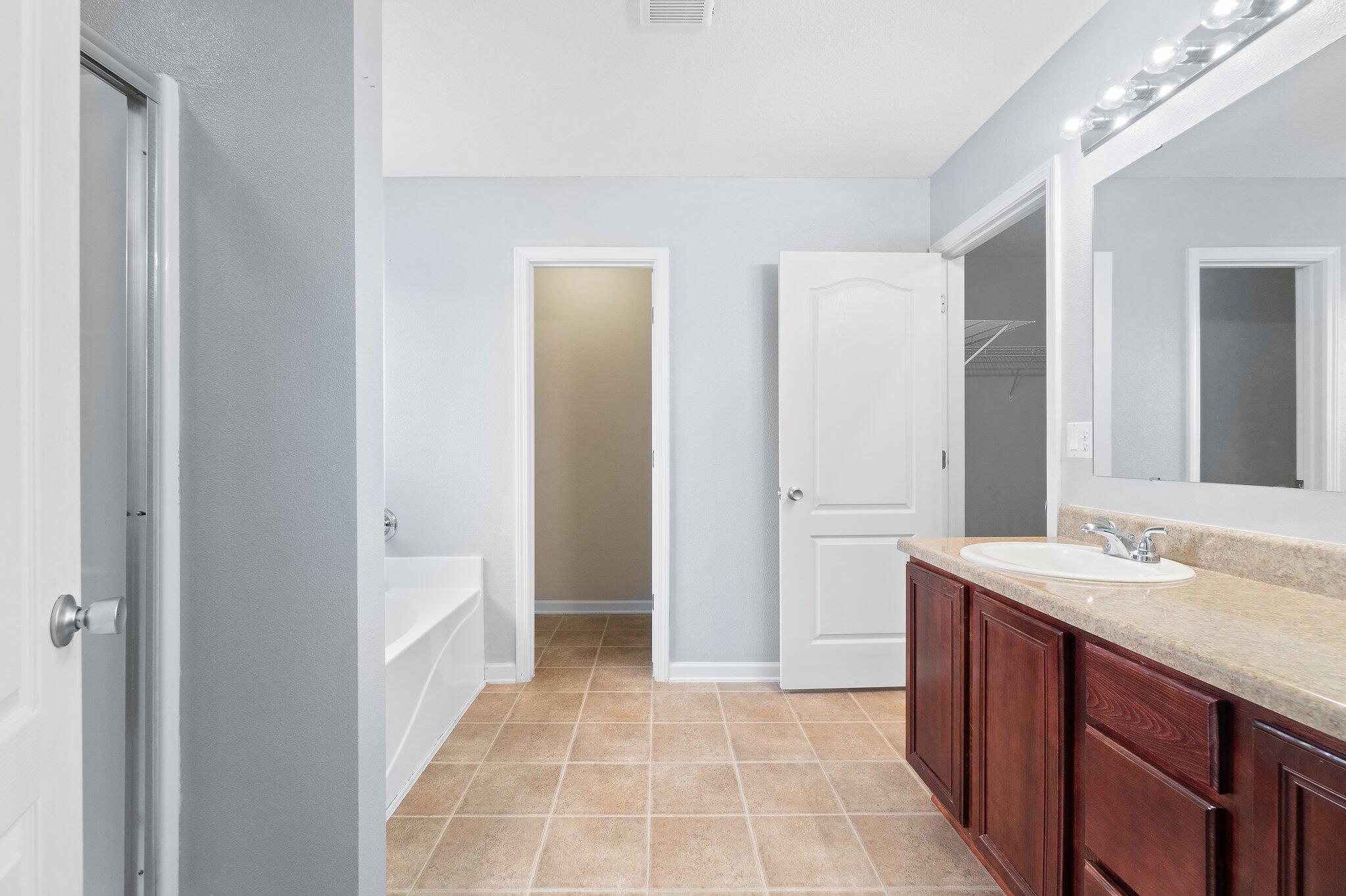 PROMISE CREEK - Residential
