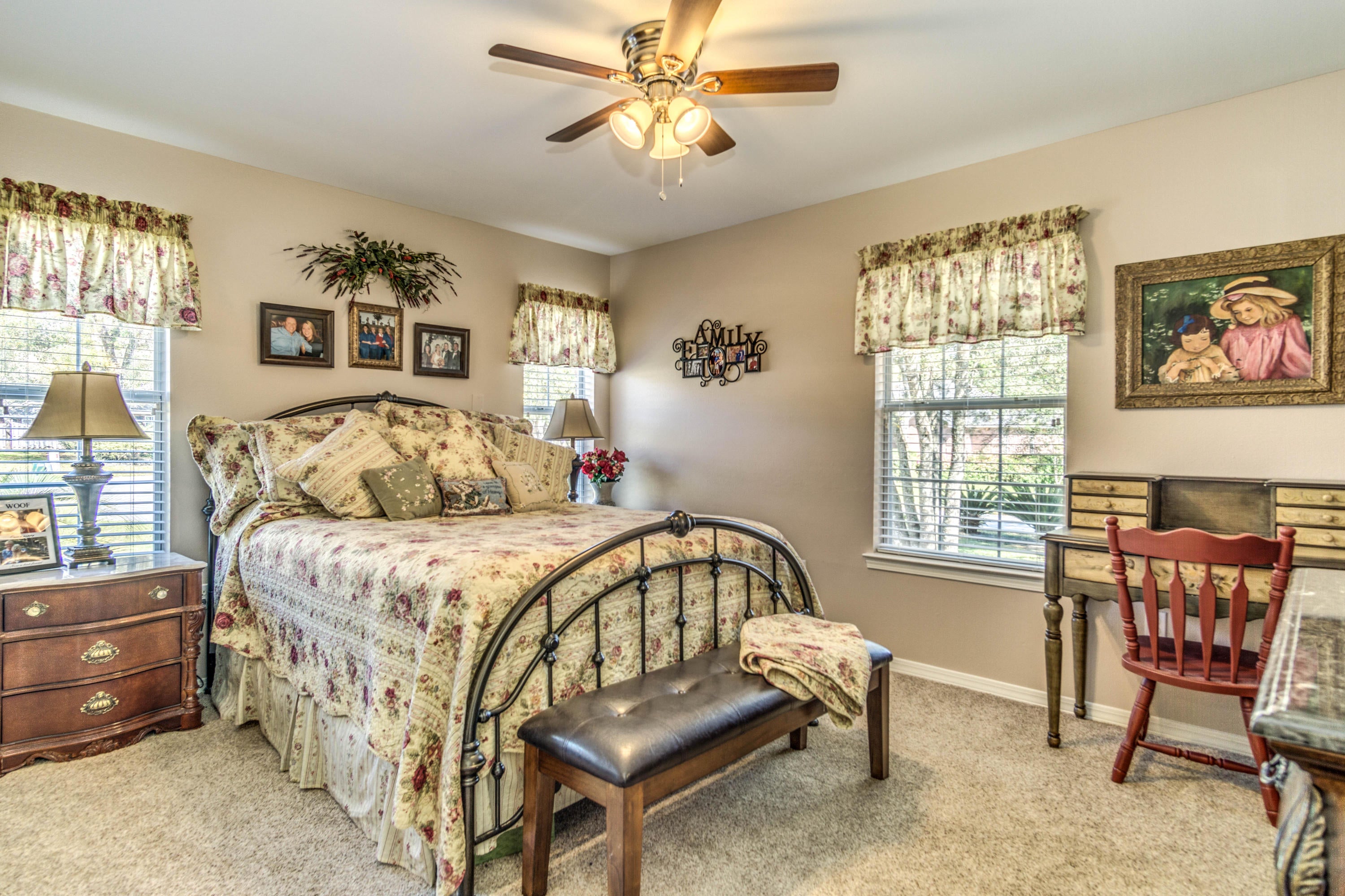 ROYAL OAKS S/D - Residential