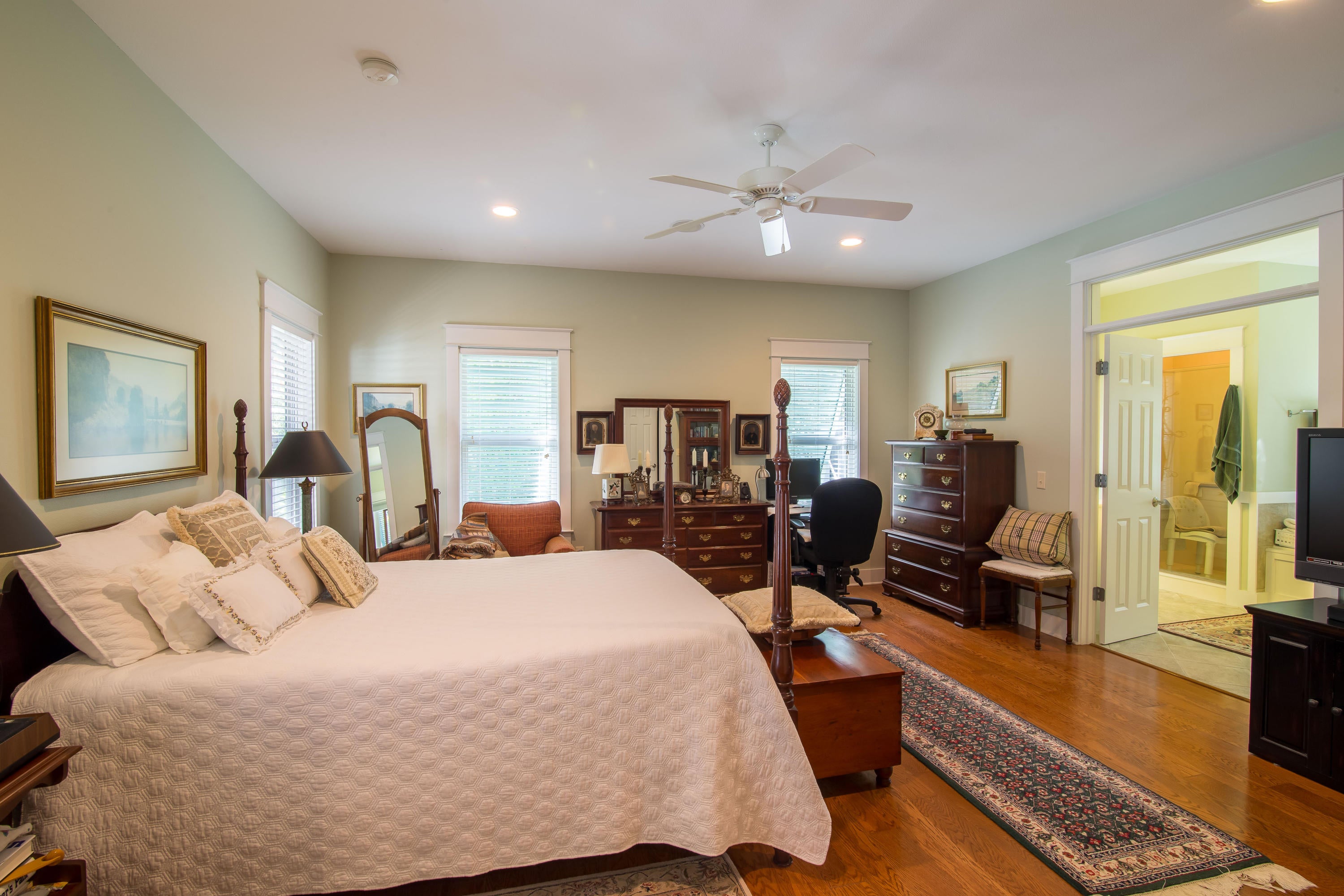 Seabreeze - Residential