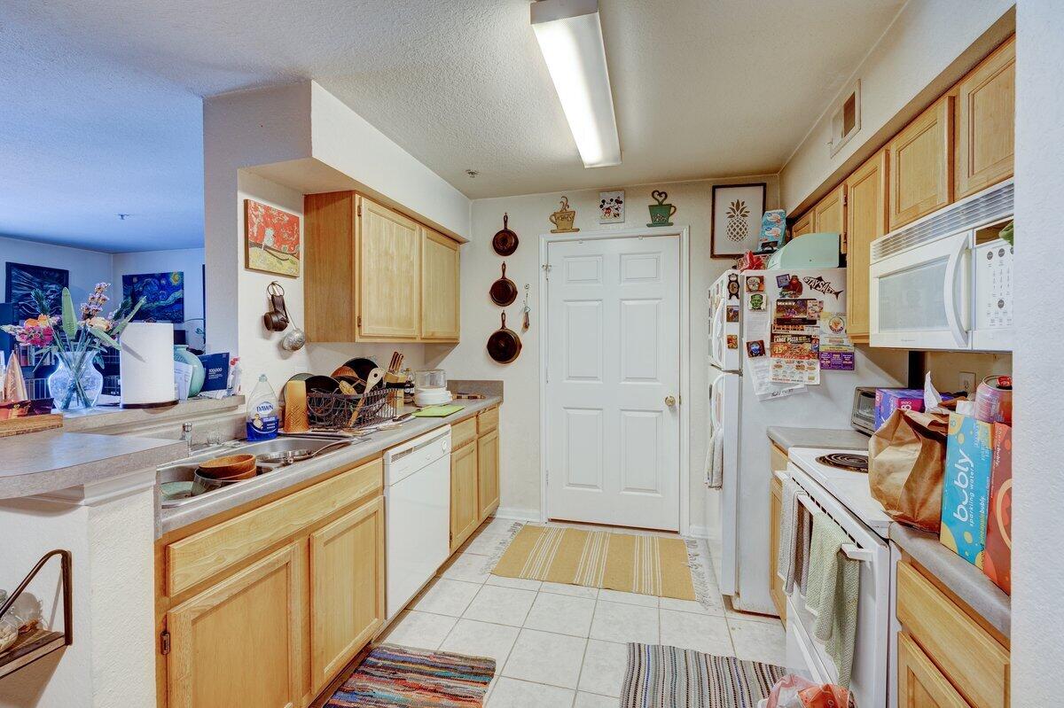 INDIAN LAKE - Residential