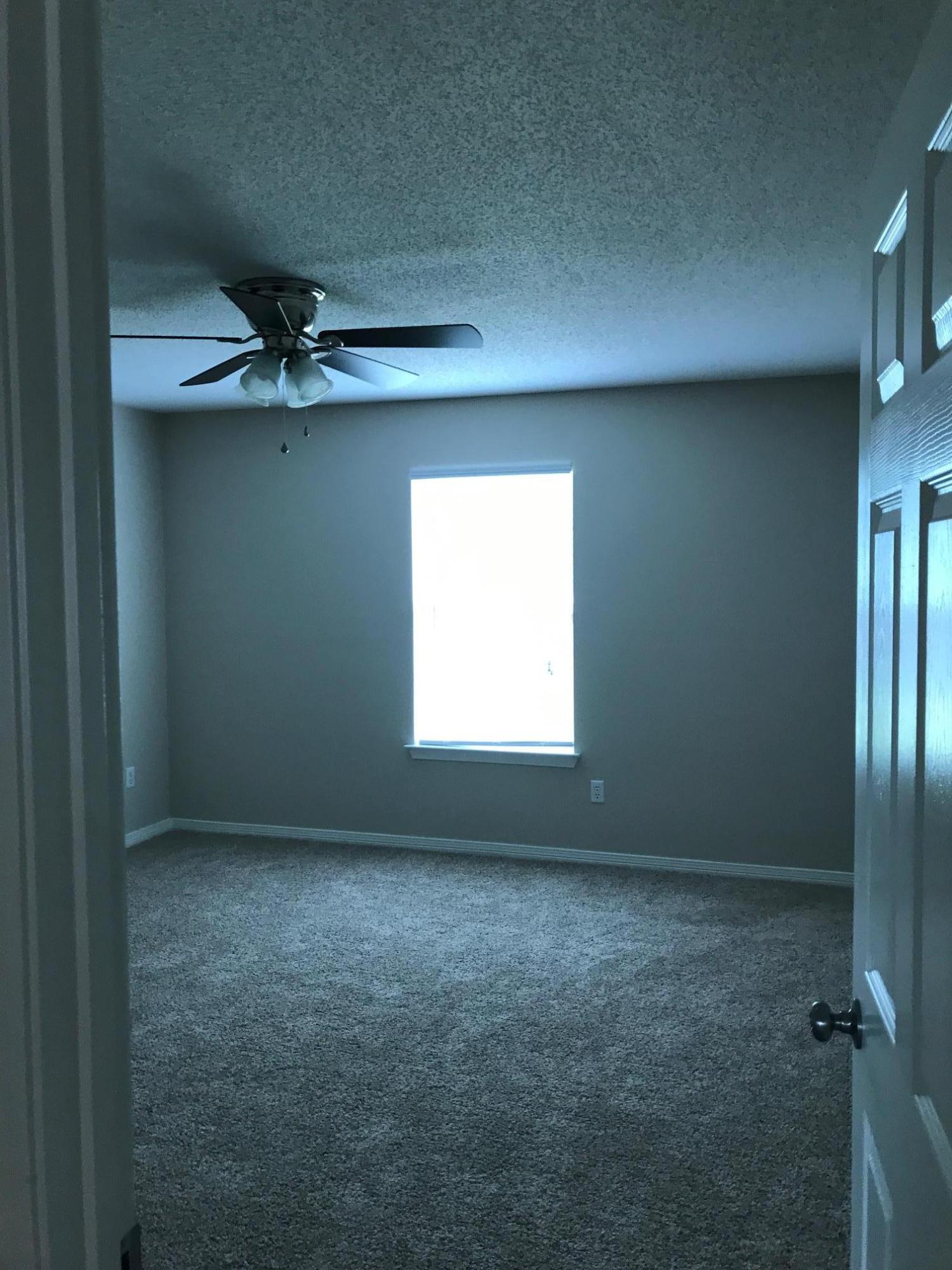 CRESCENT SHORES - Residential