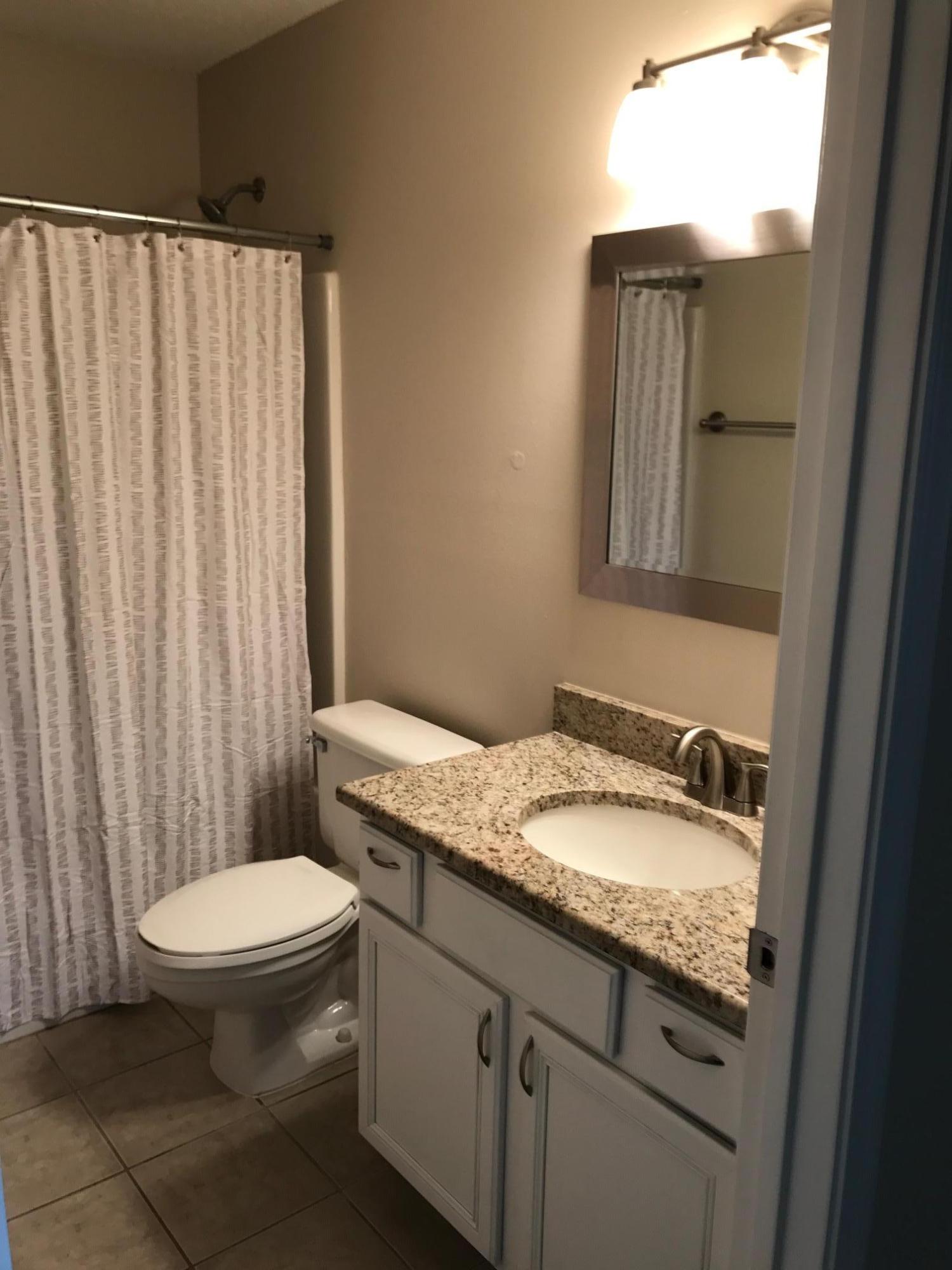 CRESCENT SHORES - Residential