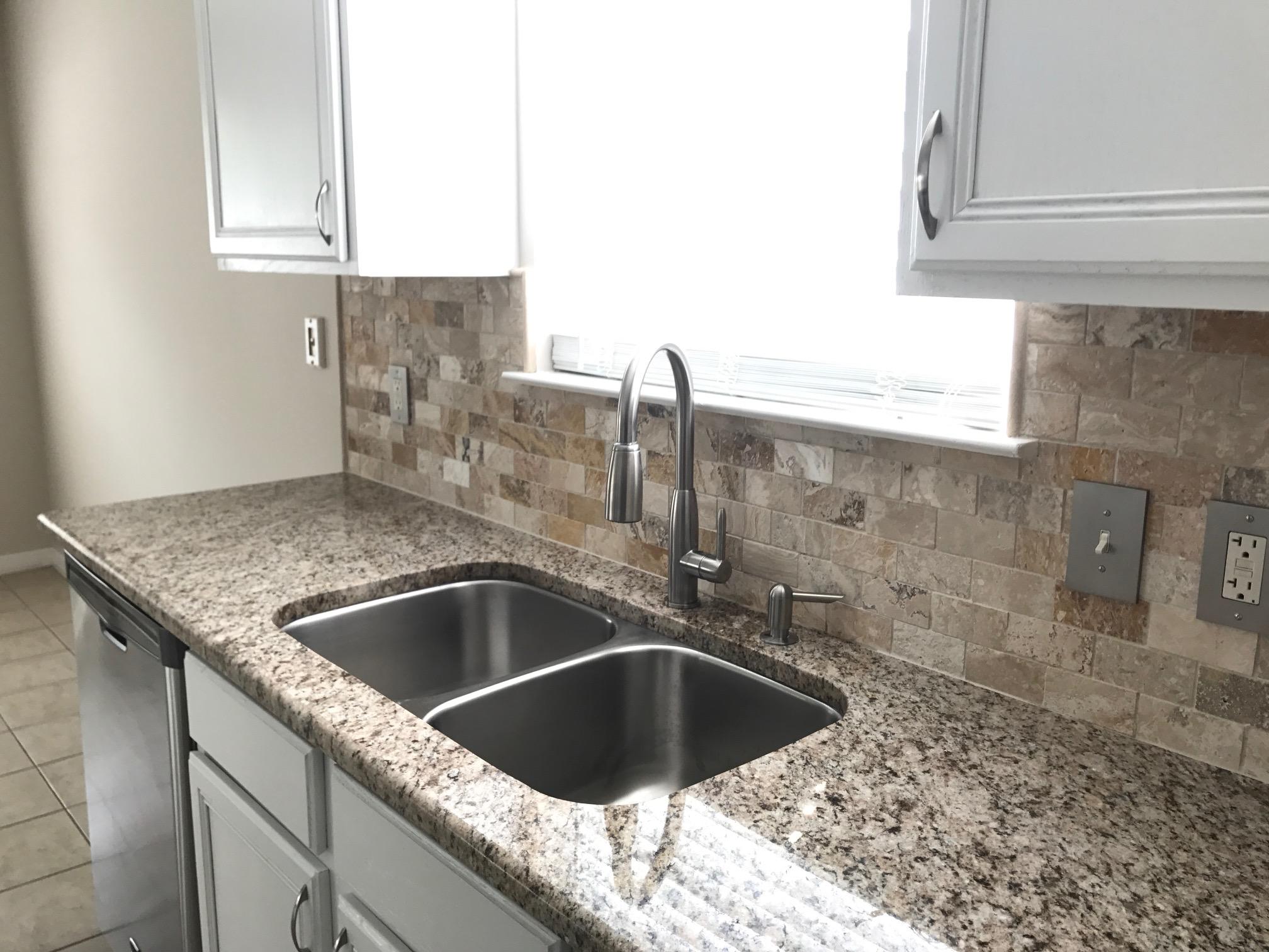 CRESCENT SHORES - Residential