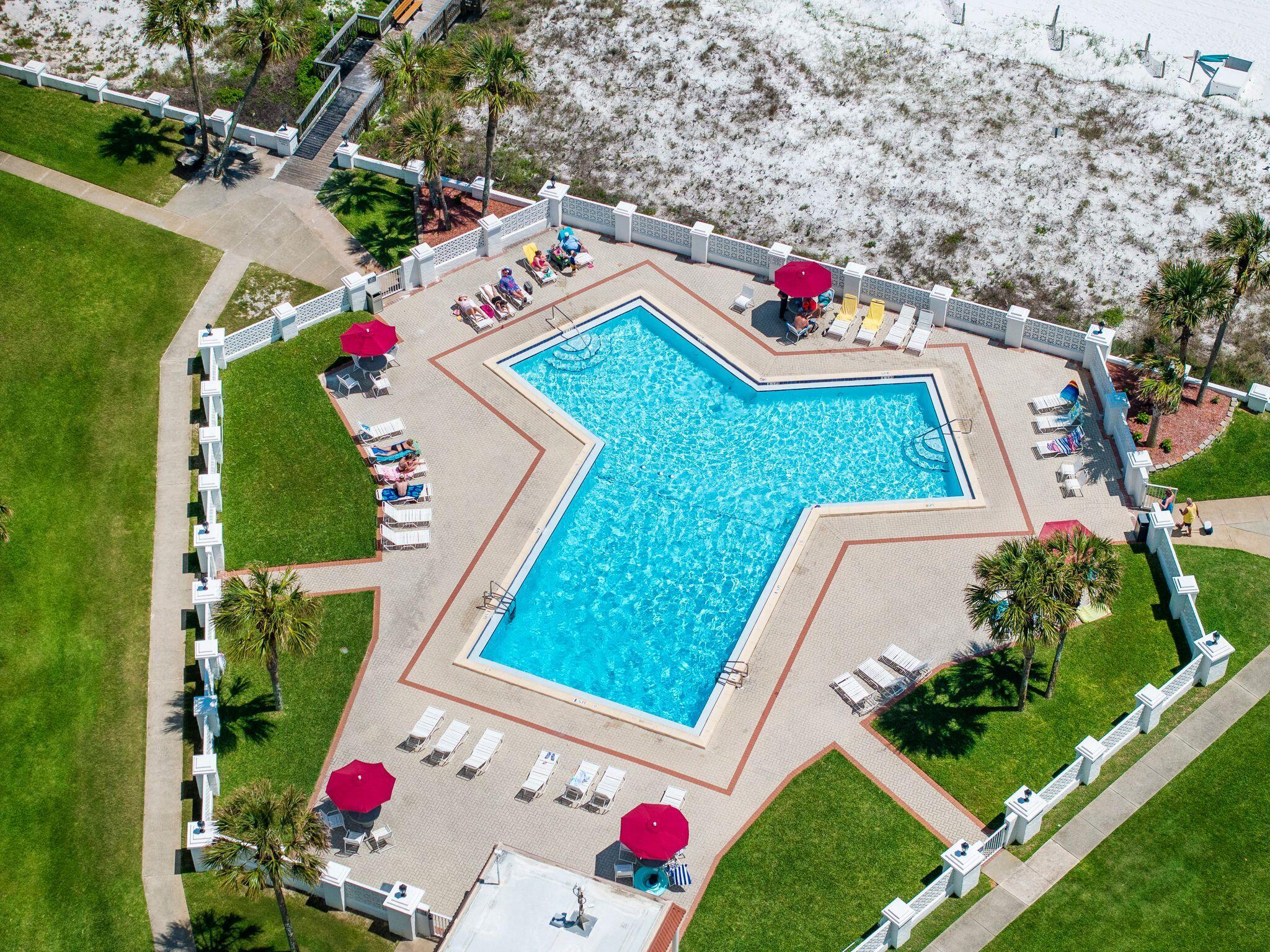 EL MATADOR CONDO - Residential