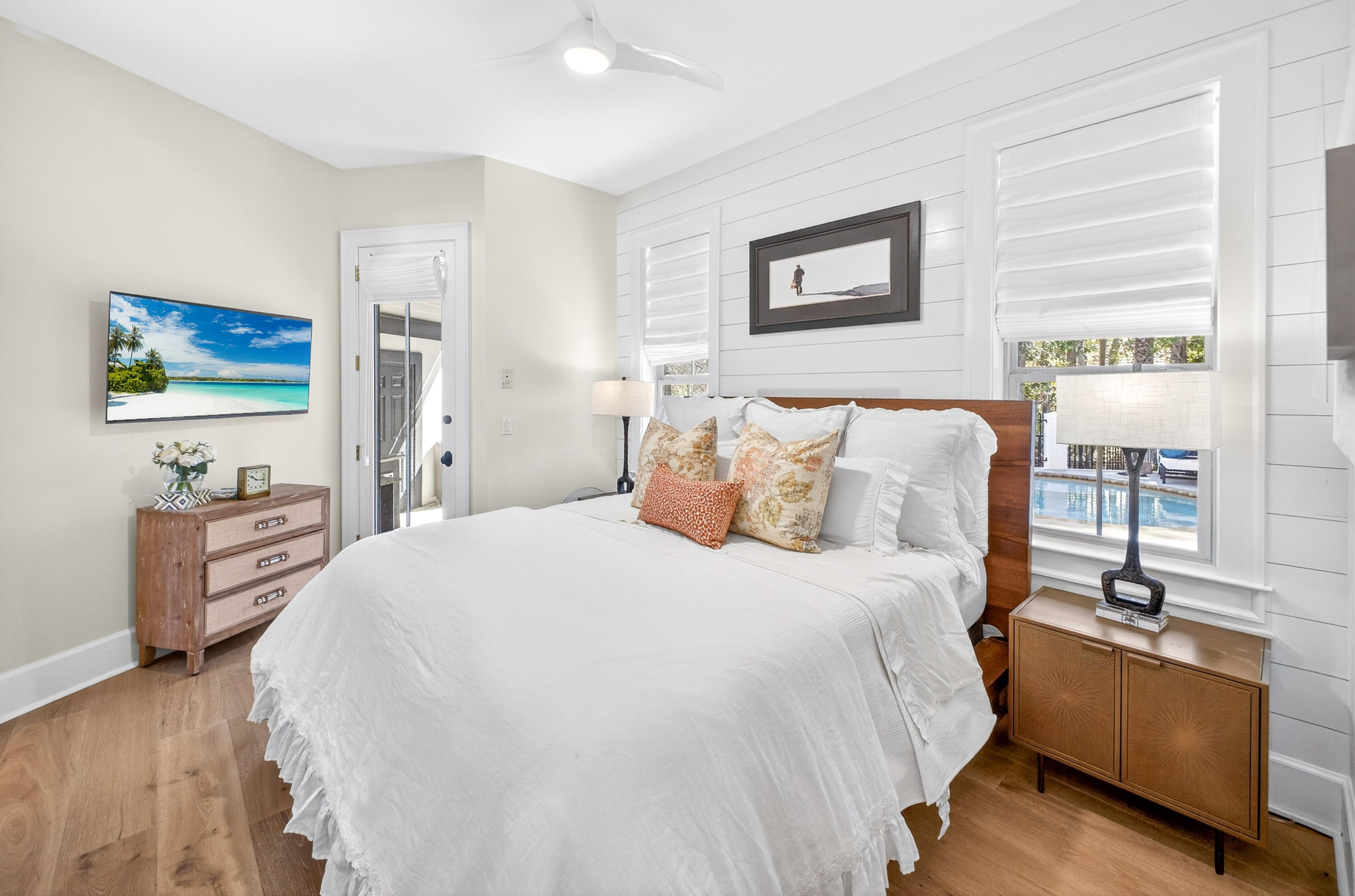 BURNT PINE - Residential