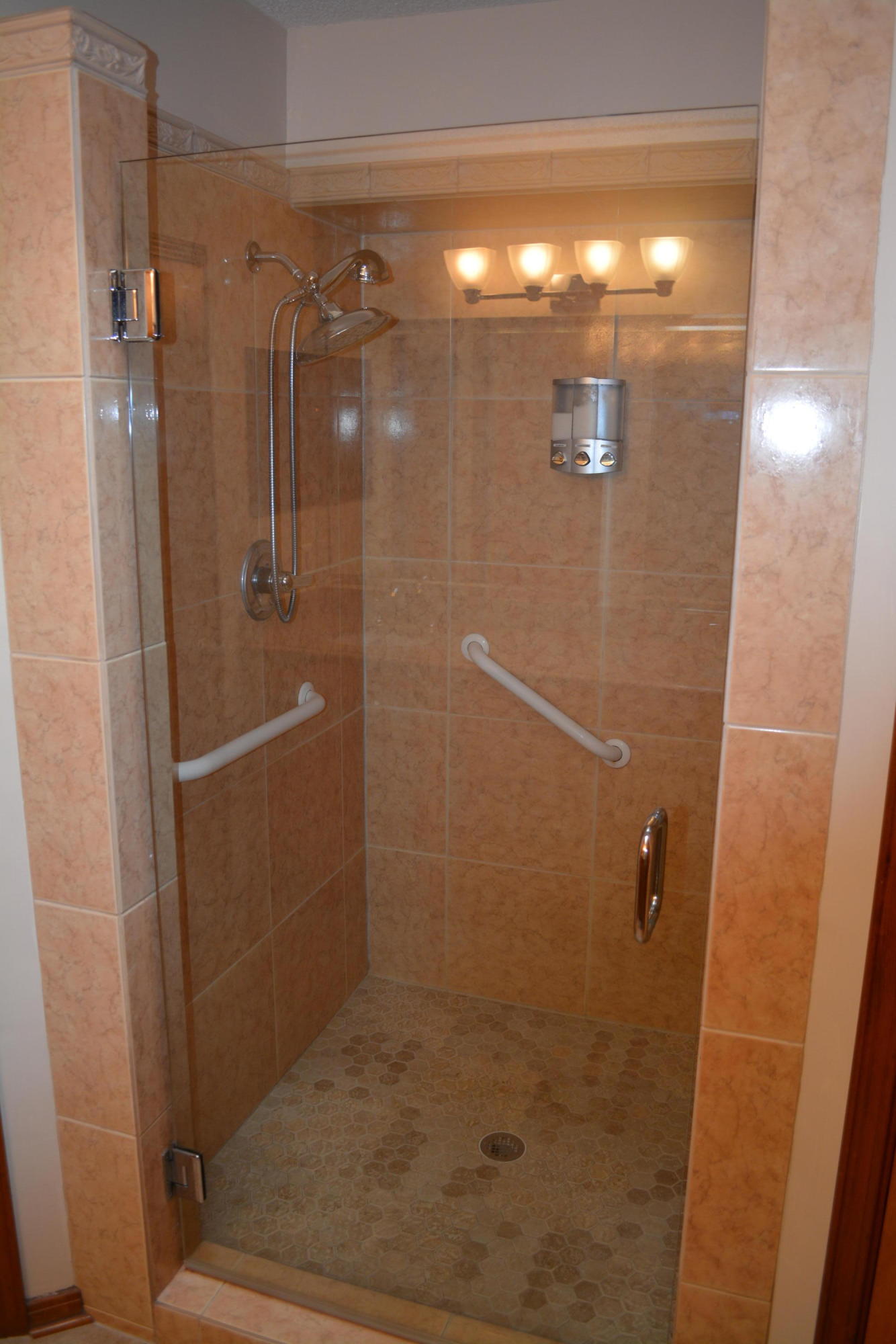 TANGLEWOOD S/D 2ND ADDN - Residential Lease