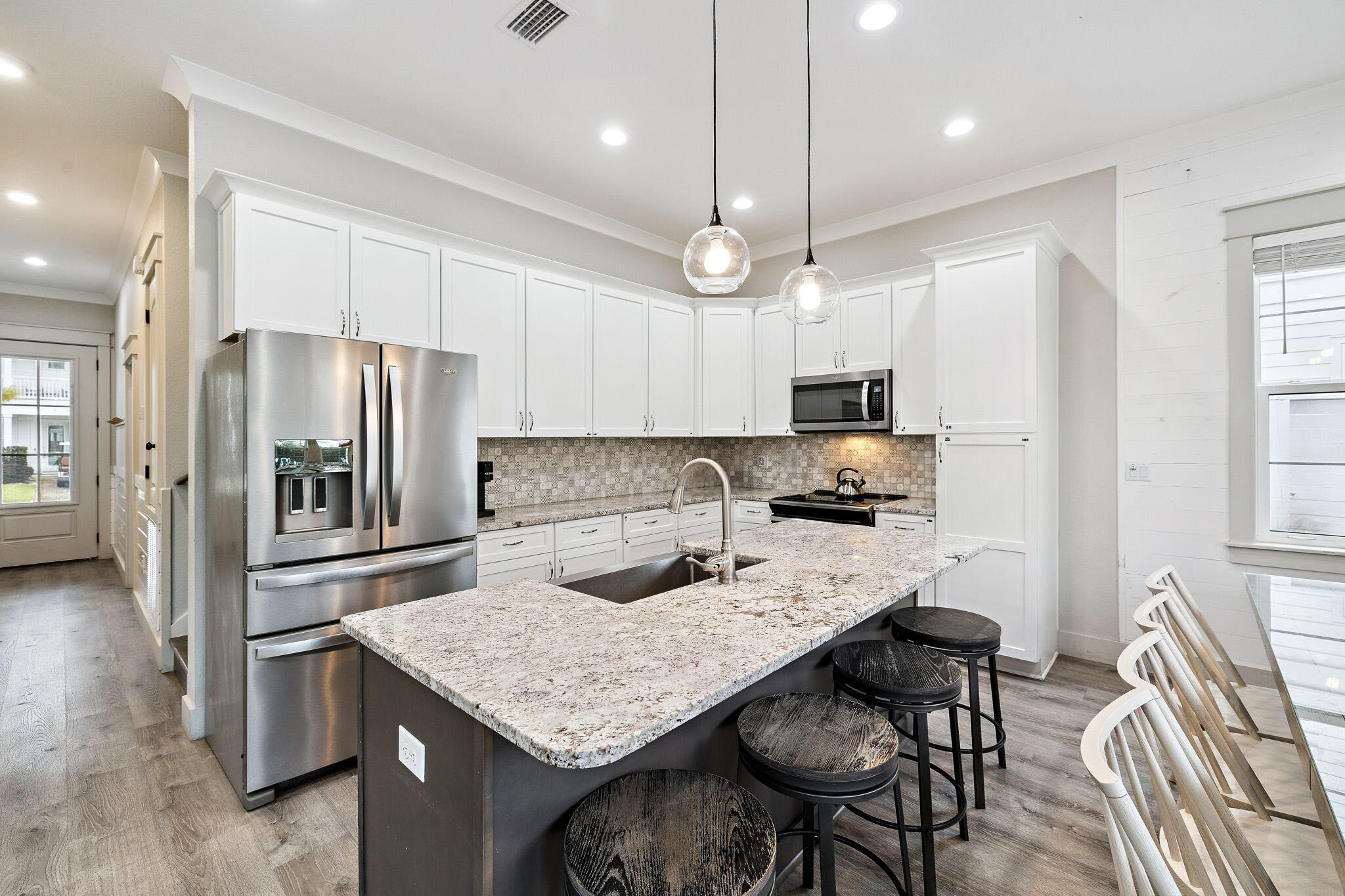 FRANGISTA BEACH 2ND ADDN - Residential