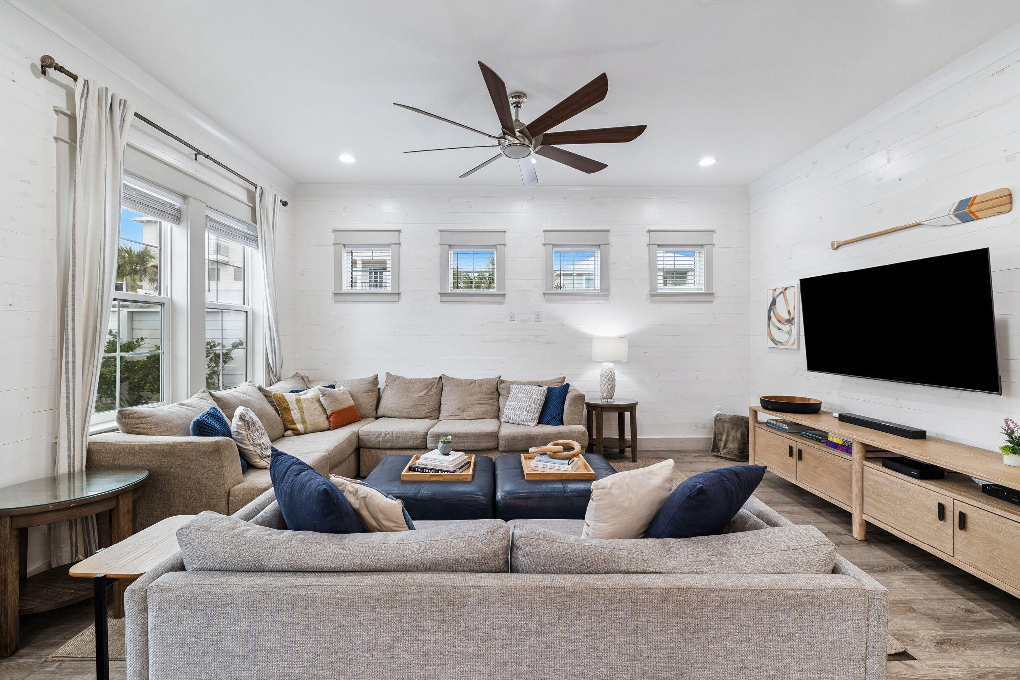 FRANGISTA BEACH 2ND ADDN - Residential