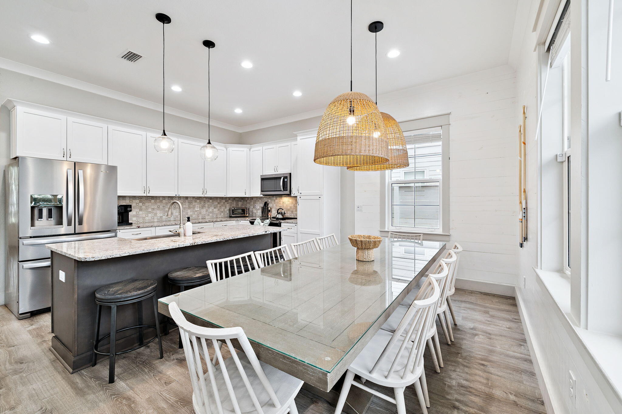 FRANGISTA BEACH 2ND ADDN - Residential