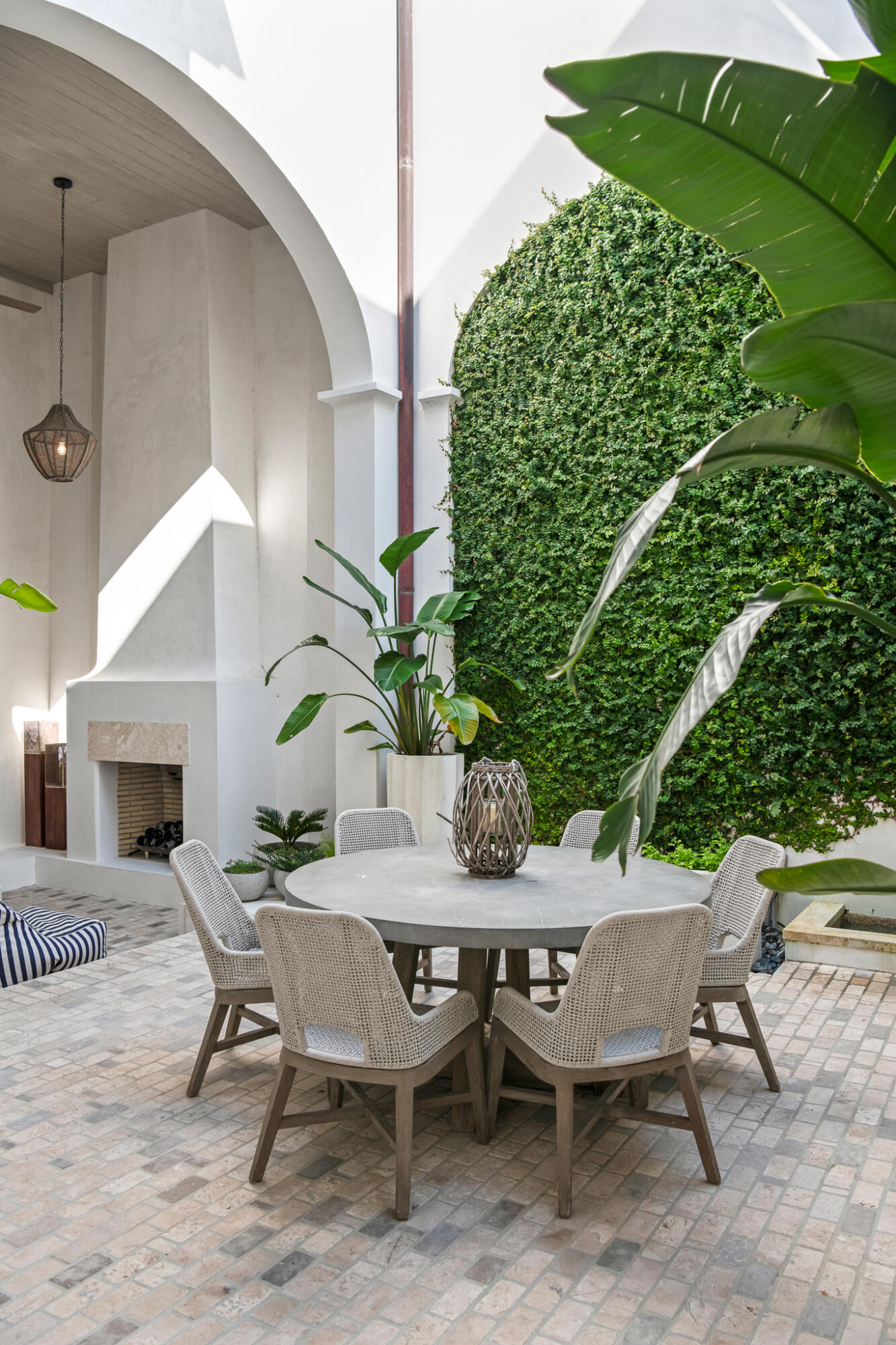 ALYS BEACH - Residential