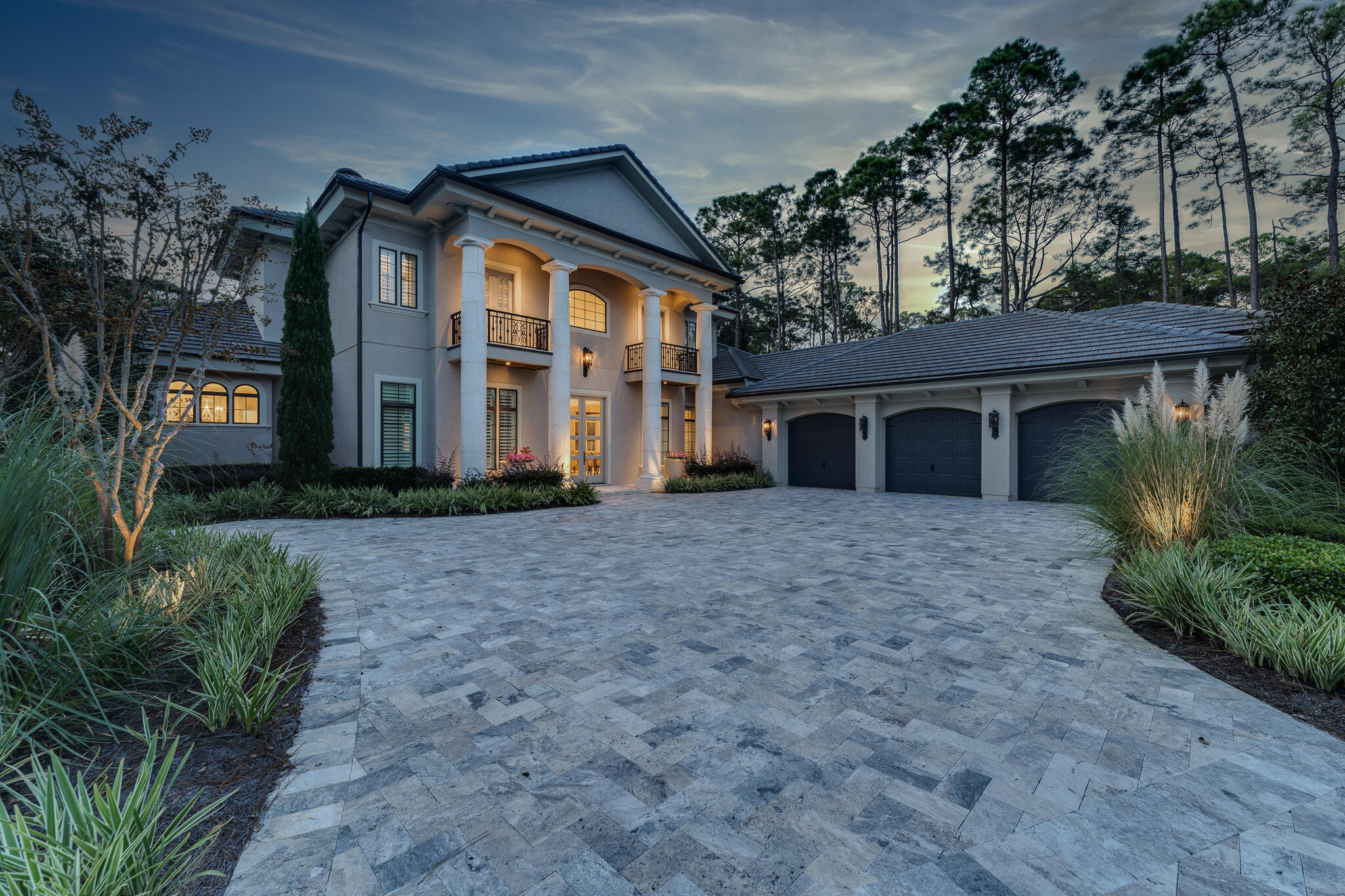 BURNT PINE - Residential