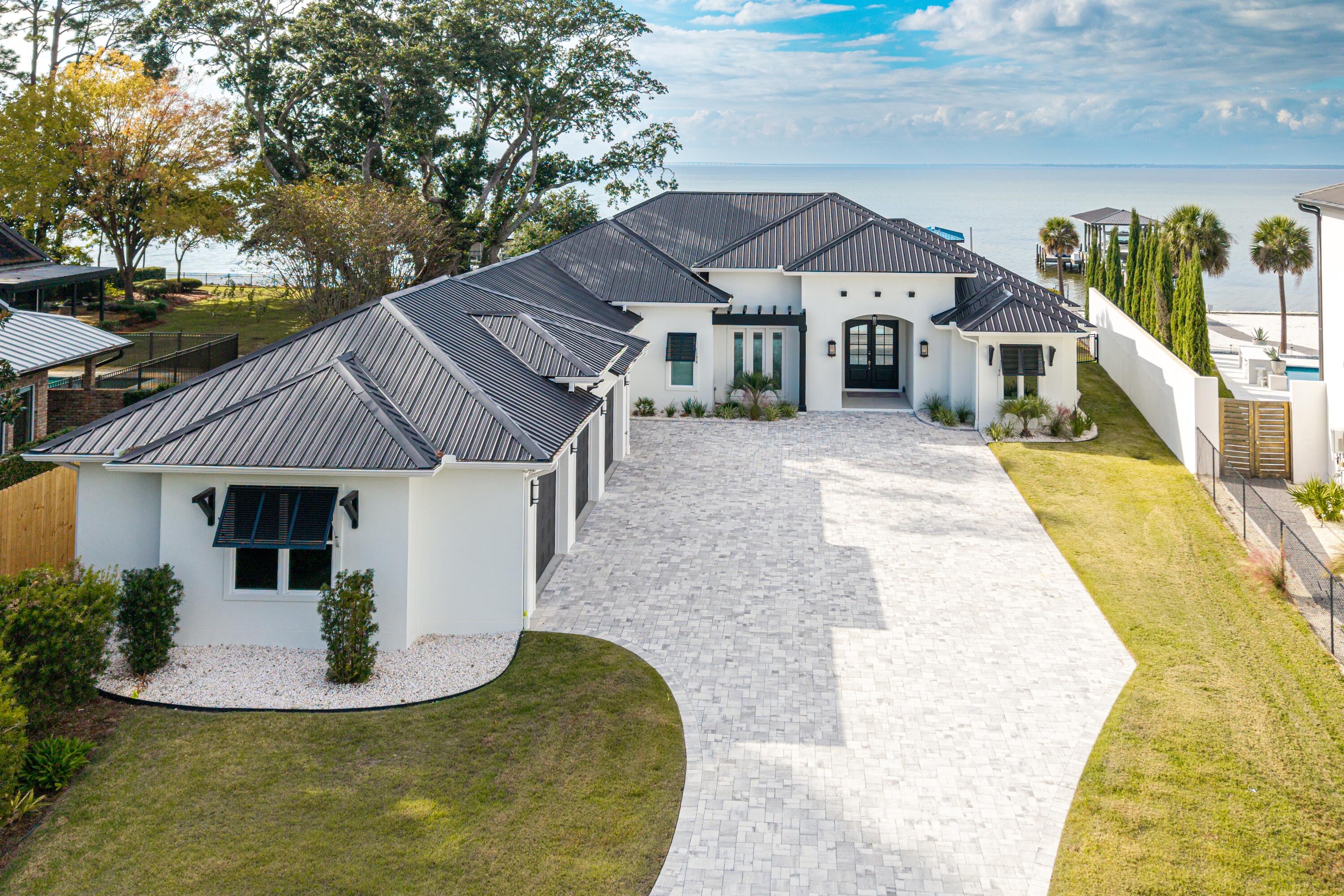 DRIFTWOOD ESTATES - Residential