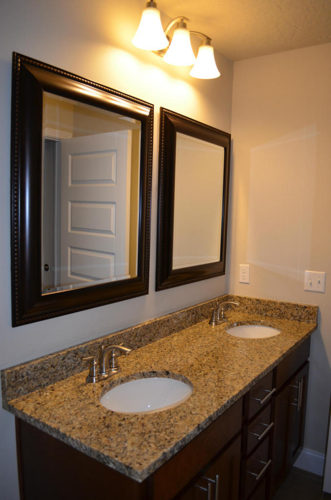 KAITLYNS PRESERVE - Residential Lease