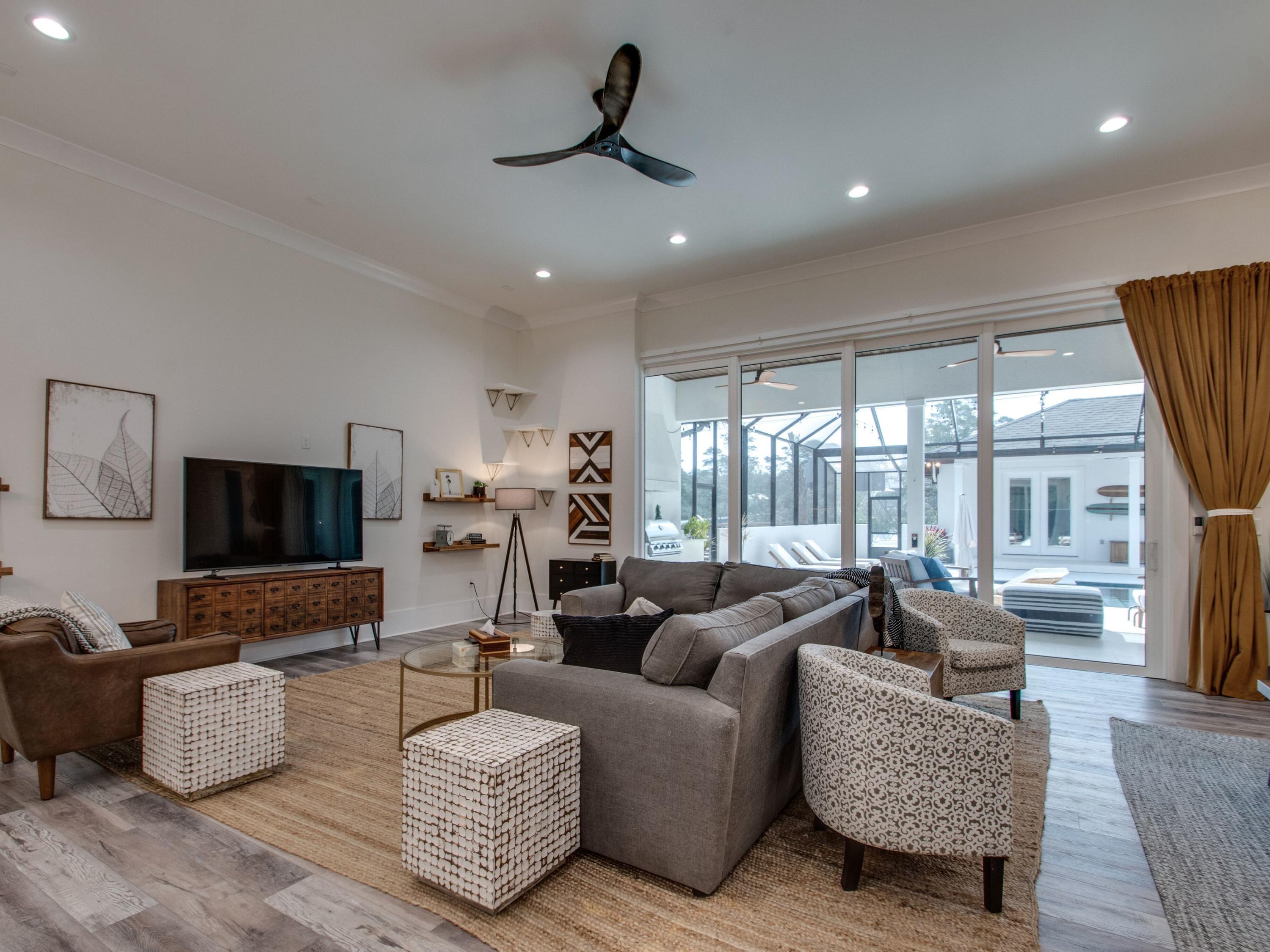 THE PINES OF BLUE MOUNTAIN BEACH - Residential