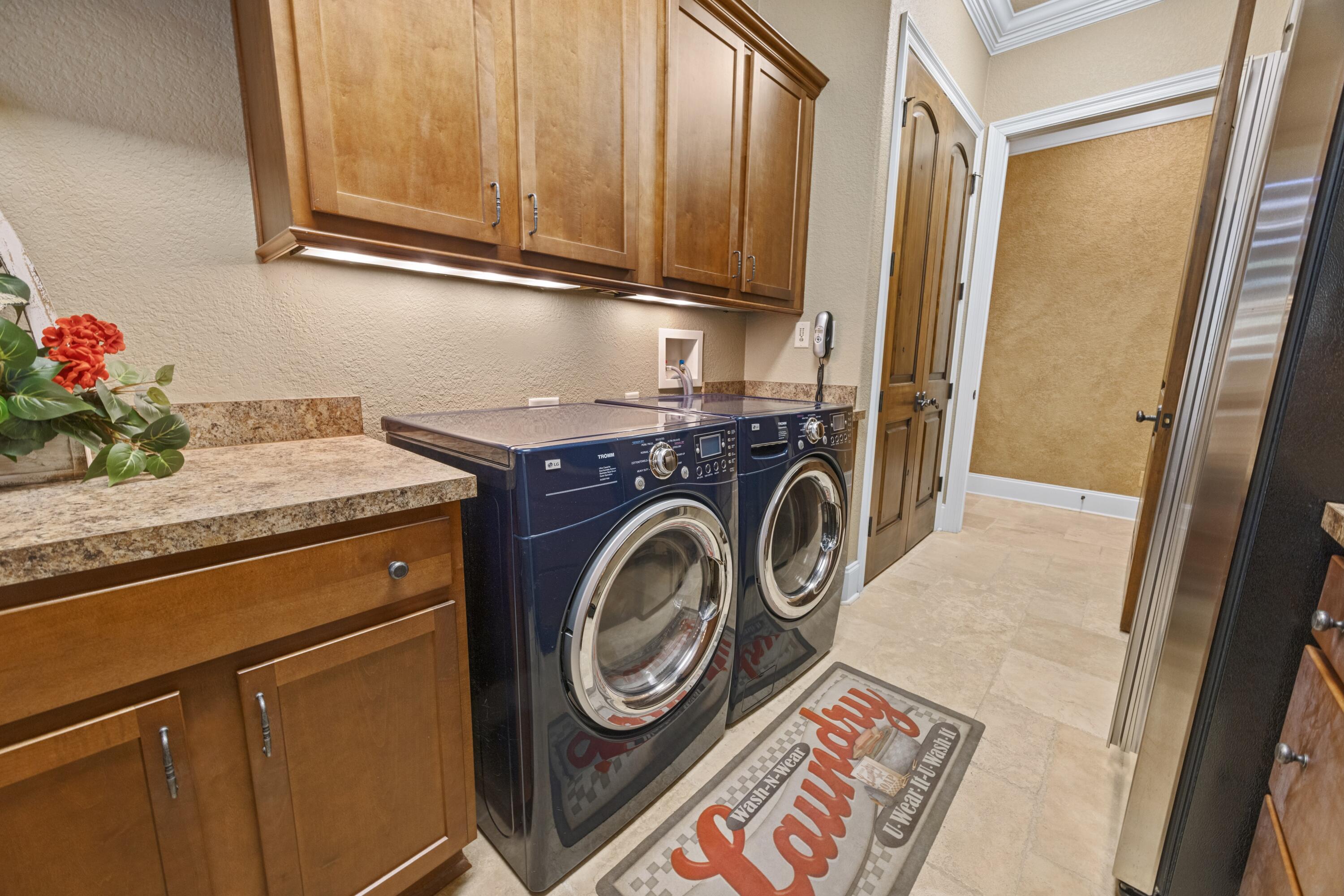 REGATTA BAY PH 1 - Residential
