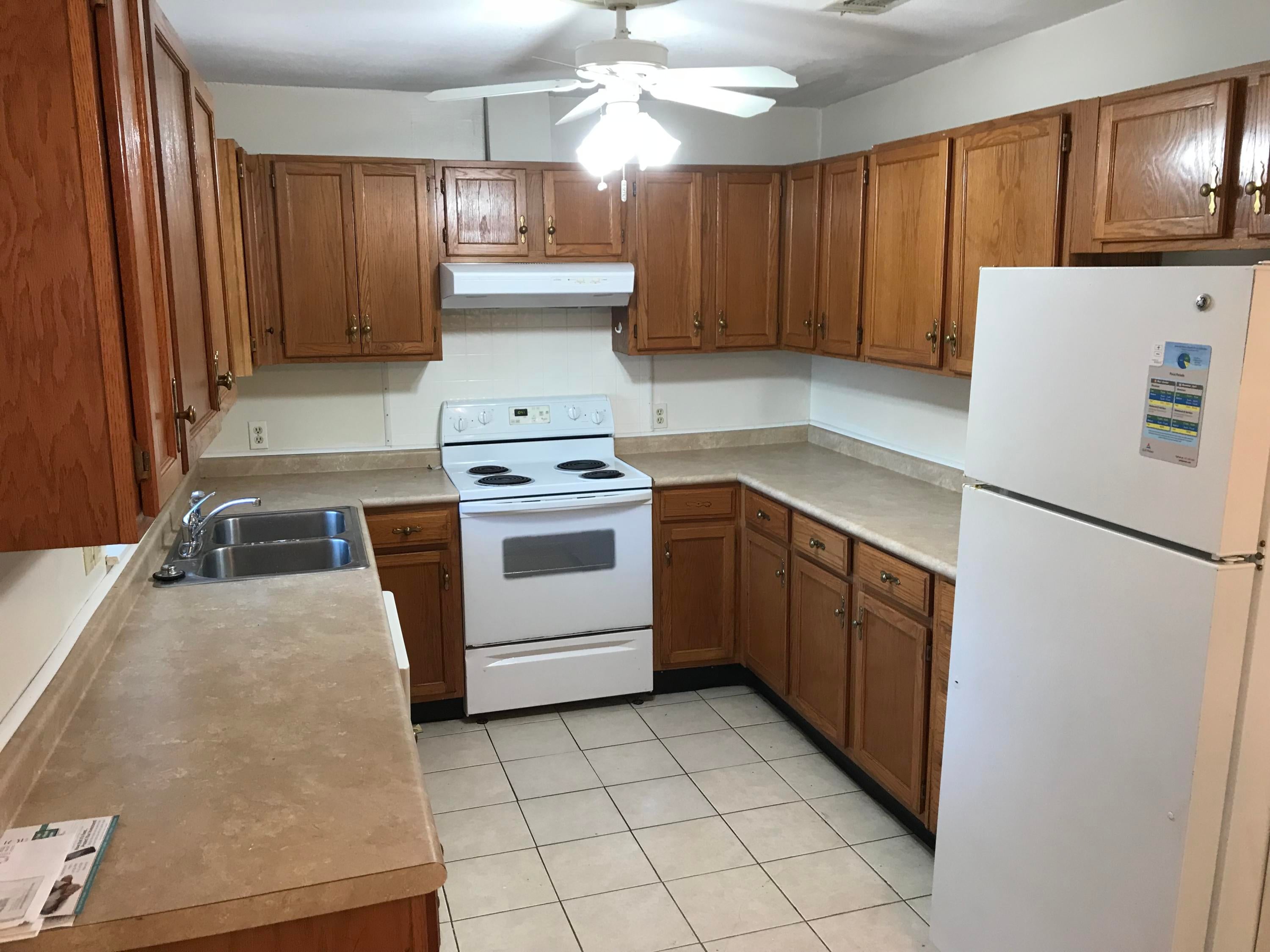 BEL-AIR S/D - Residential Lease