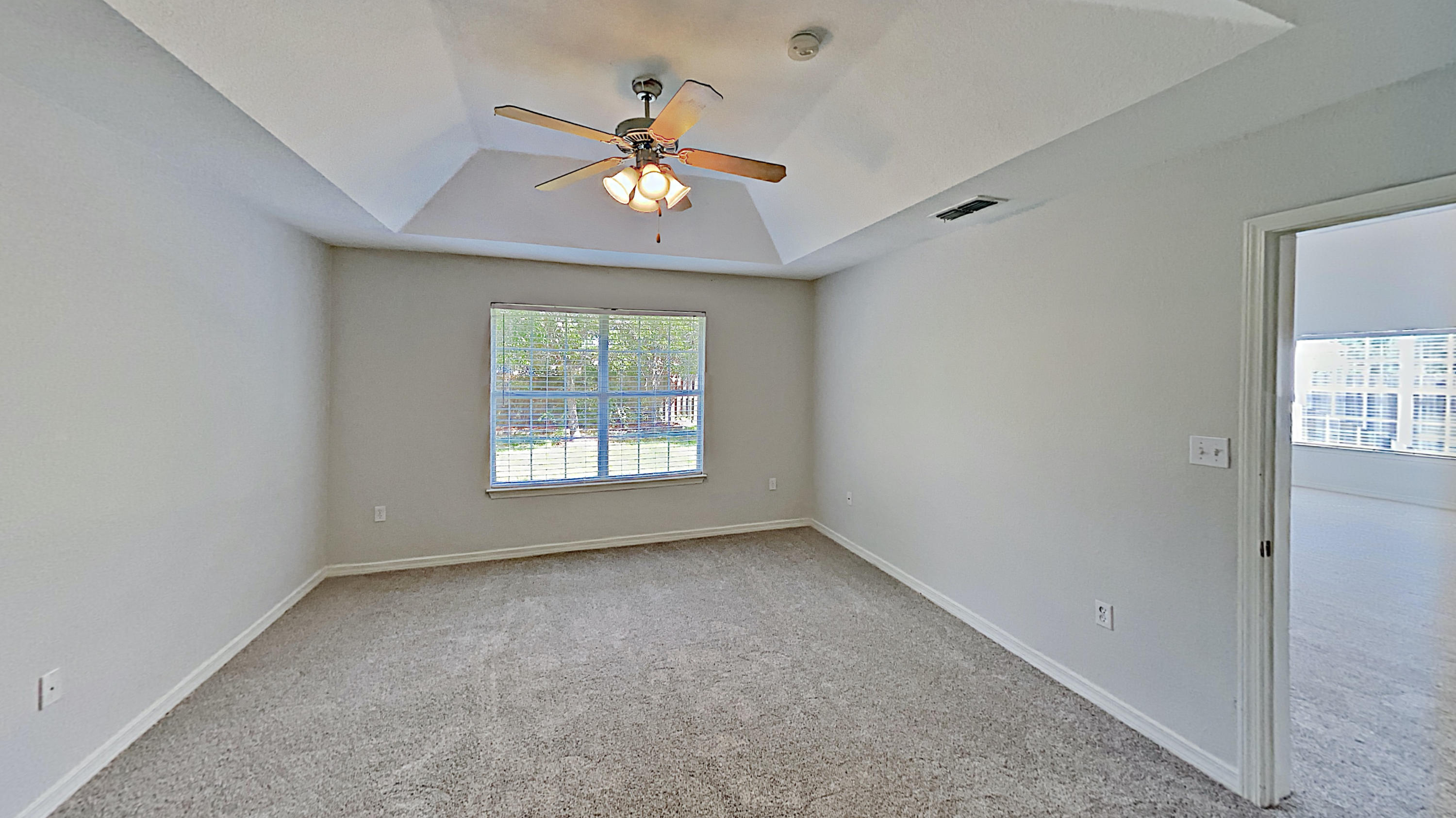 DRIFTWOOD ESTATES - Residential Lease
