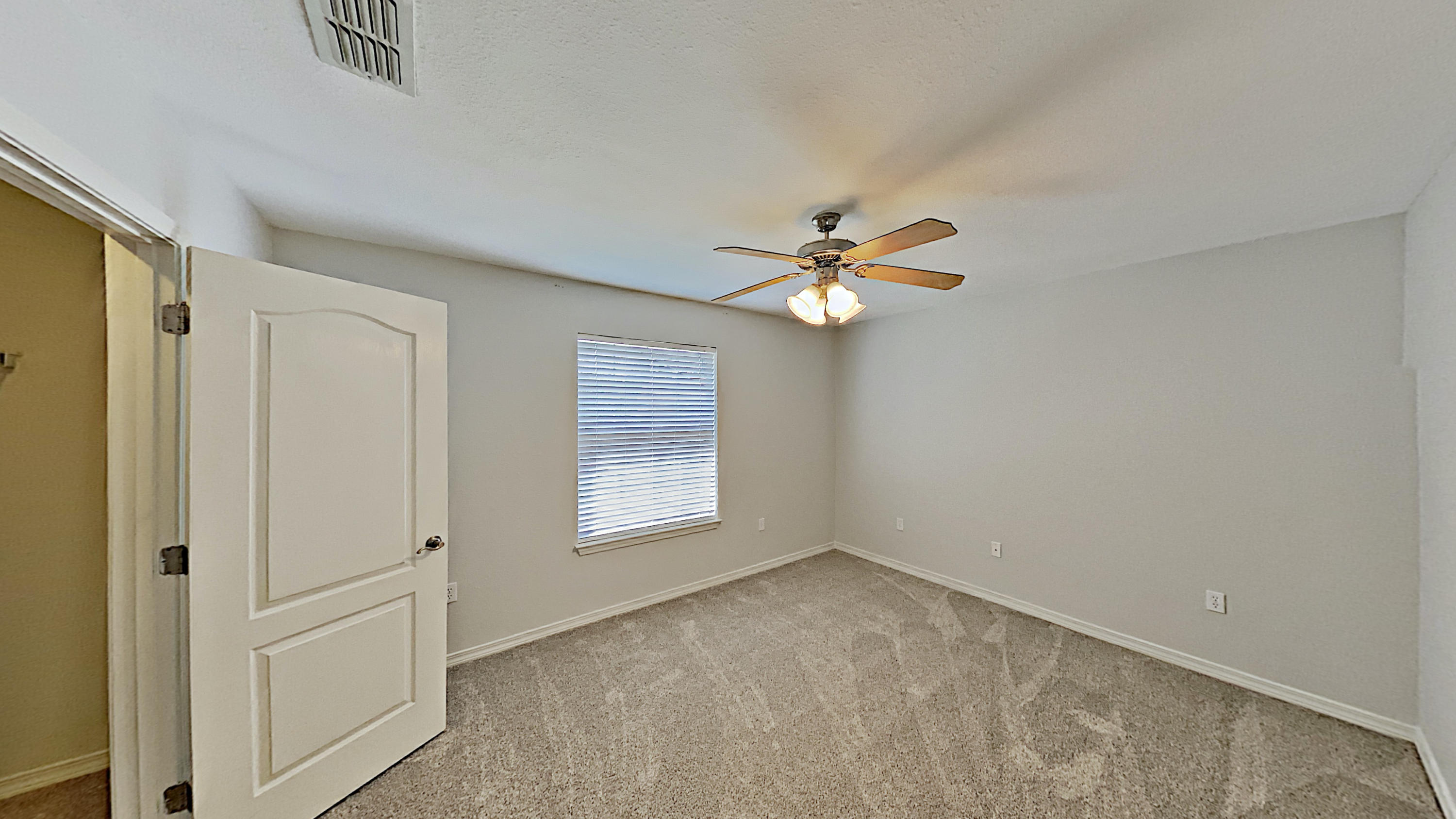 DRIFTWOOD ESTATES - Residential Lease