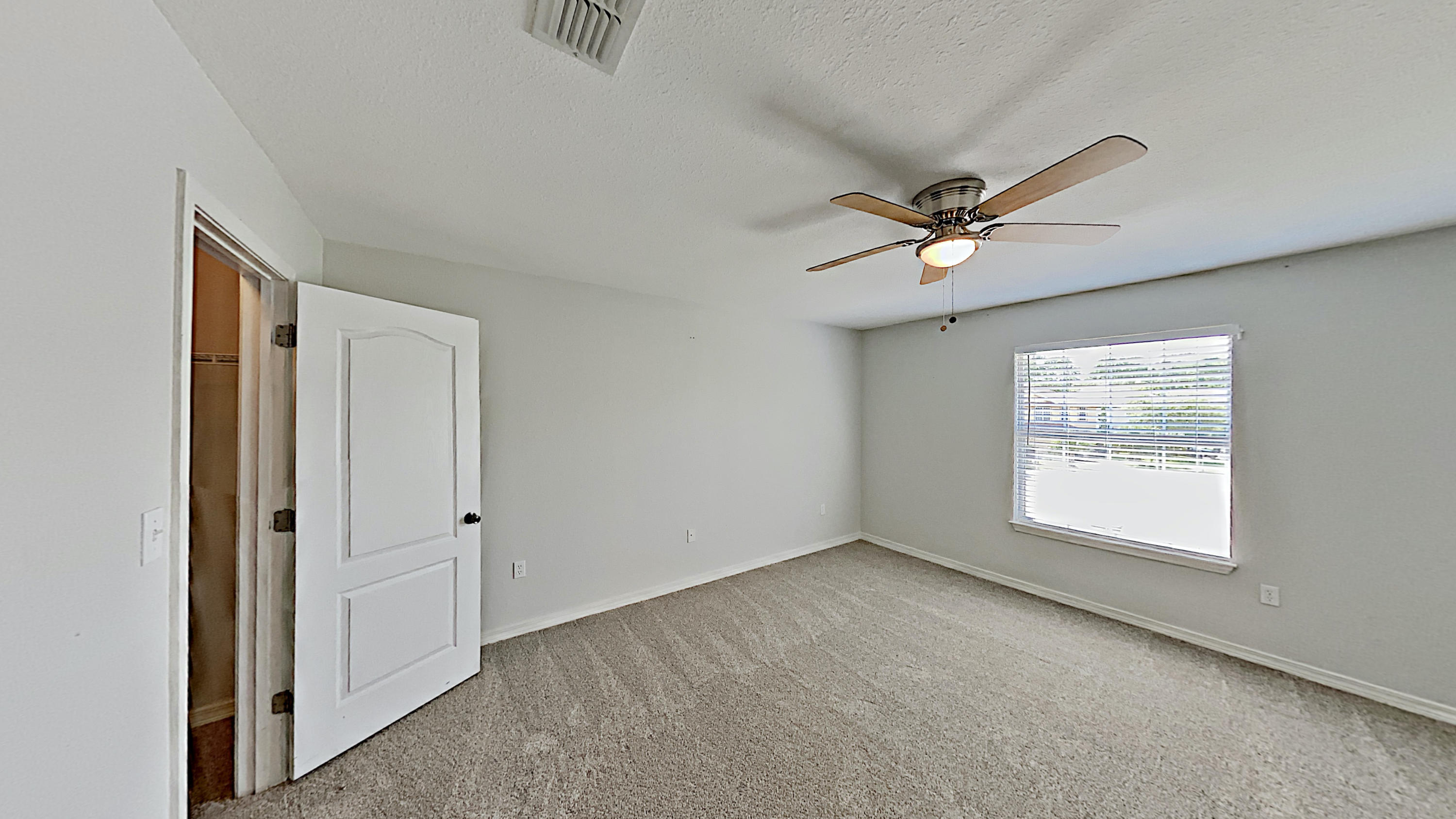 DRIFTWOOD ESTATES - Residential Lease