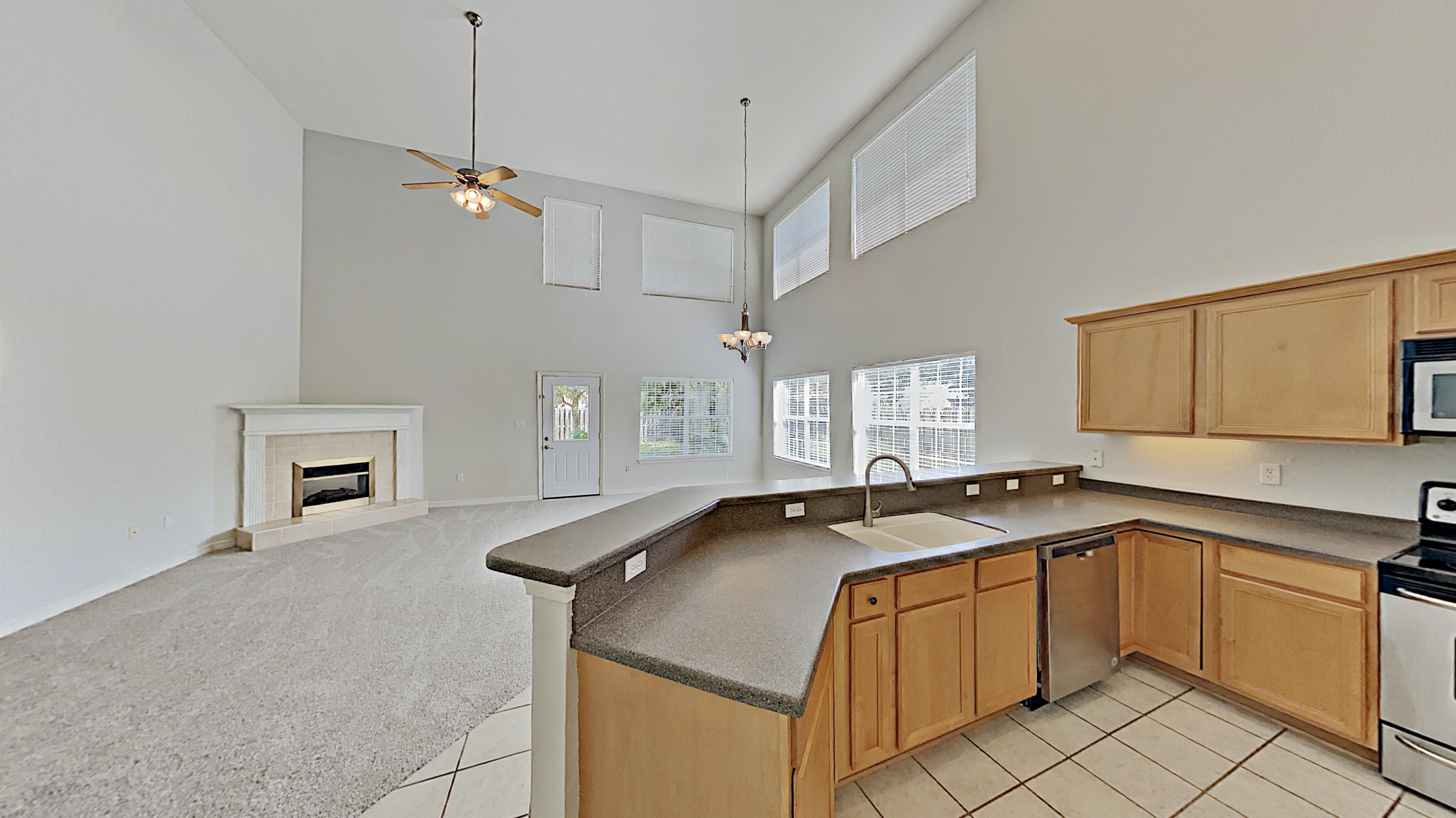 DRIFTWOOD ESTATES - Residential Lease