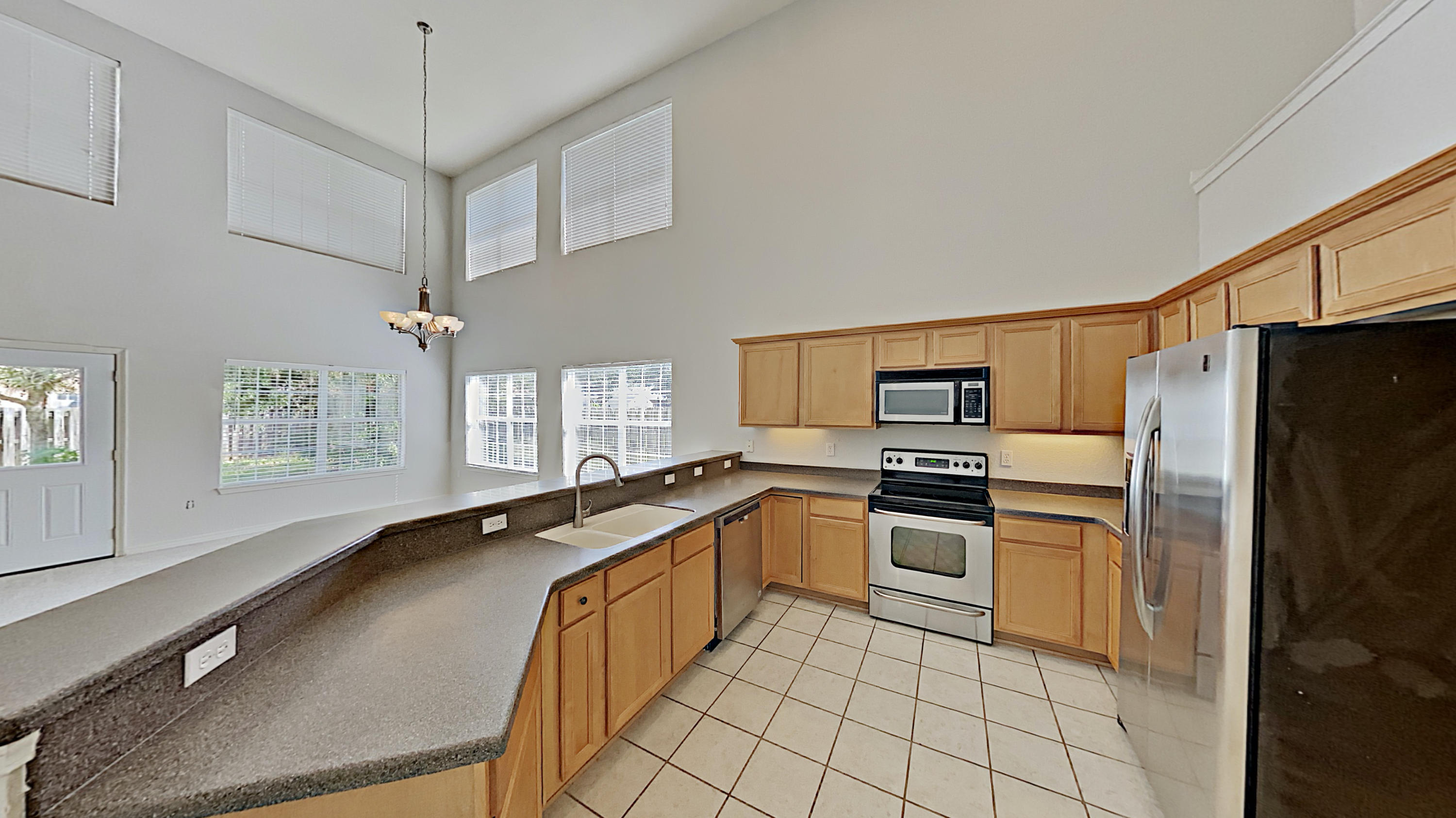 DRIFTWOOD ESTATES - Residential Lease