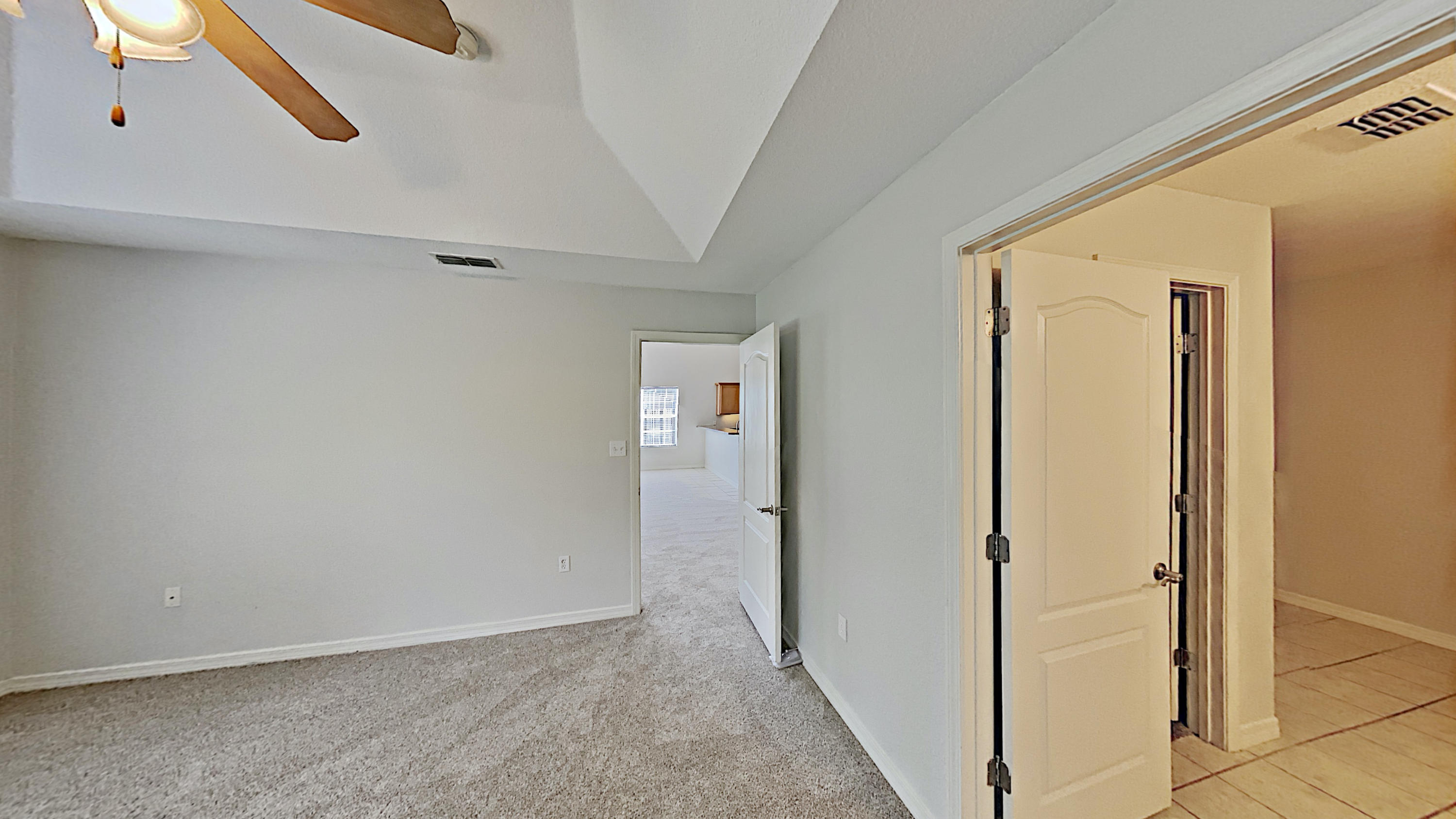 DRIFTWOOD ESTATES - Residential Lease