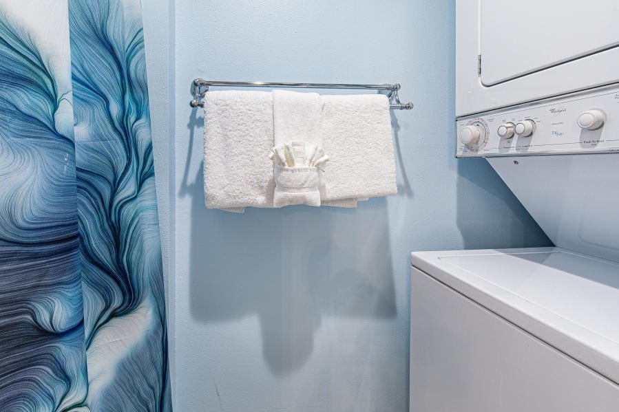 CRYSTAL SANDS CONDO - Residential