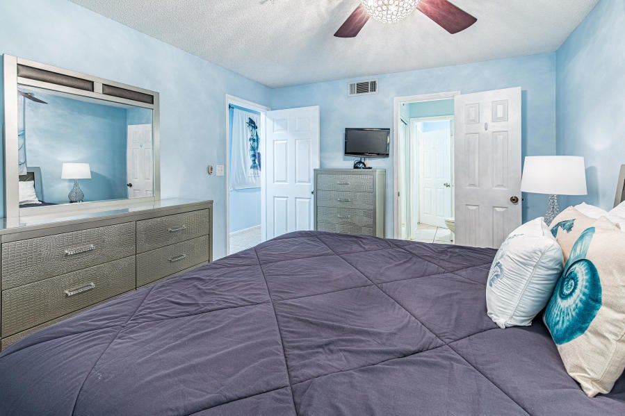 CRYSTAL SANDS CONDO - Residential