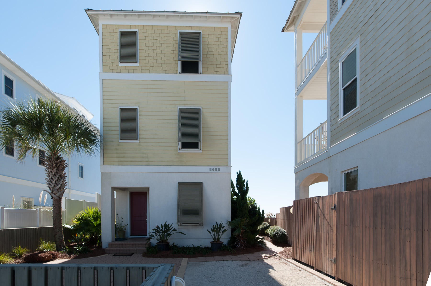 NO RECORDED SUBDIVISION - Residential
