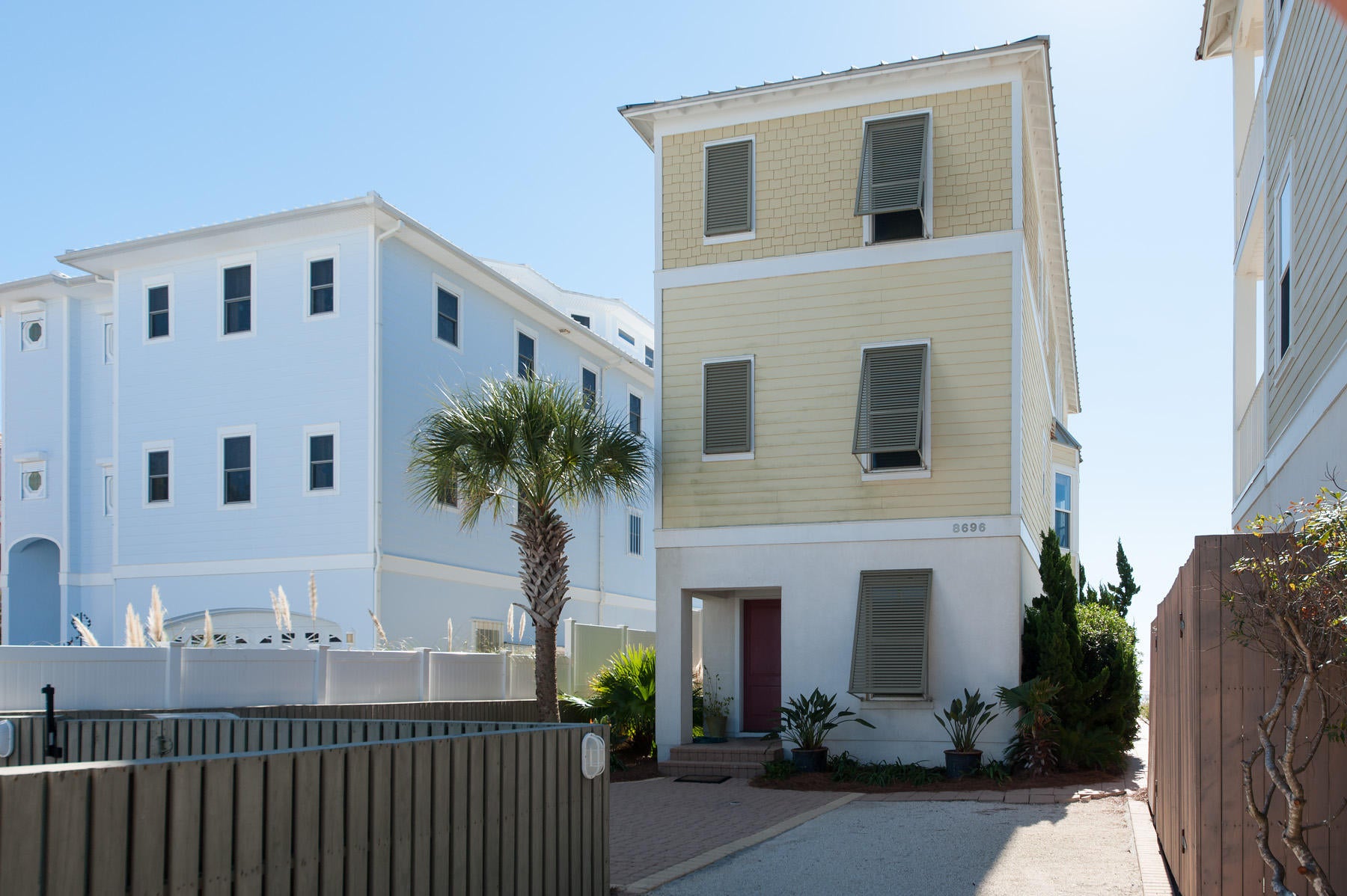 NO RECORDED SUBDIVISION - Residential