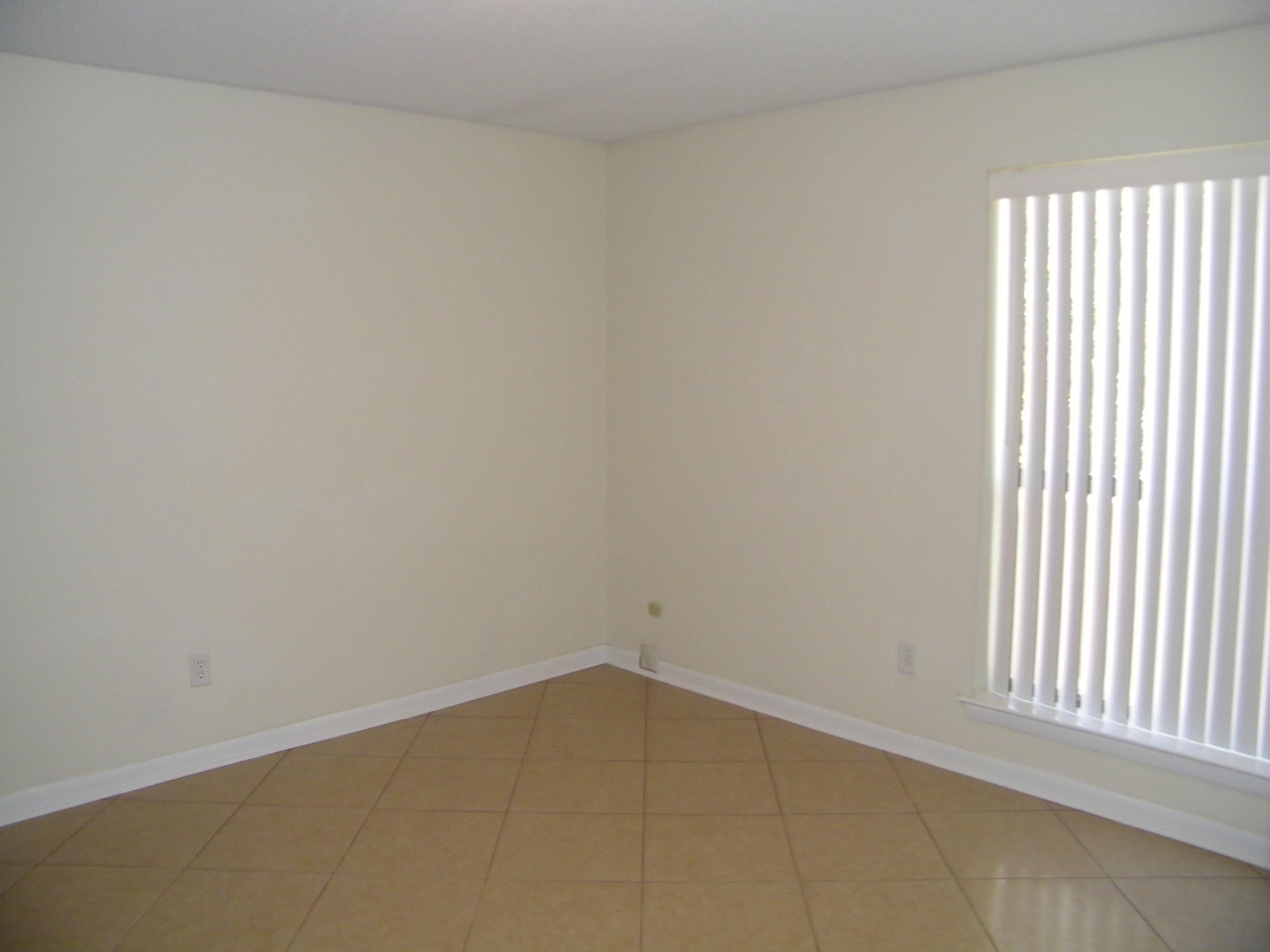 UNRECORDED SUBDIVISION - Residential Lease
