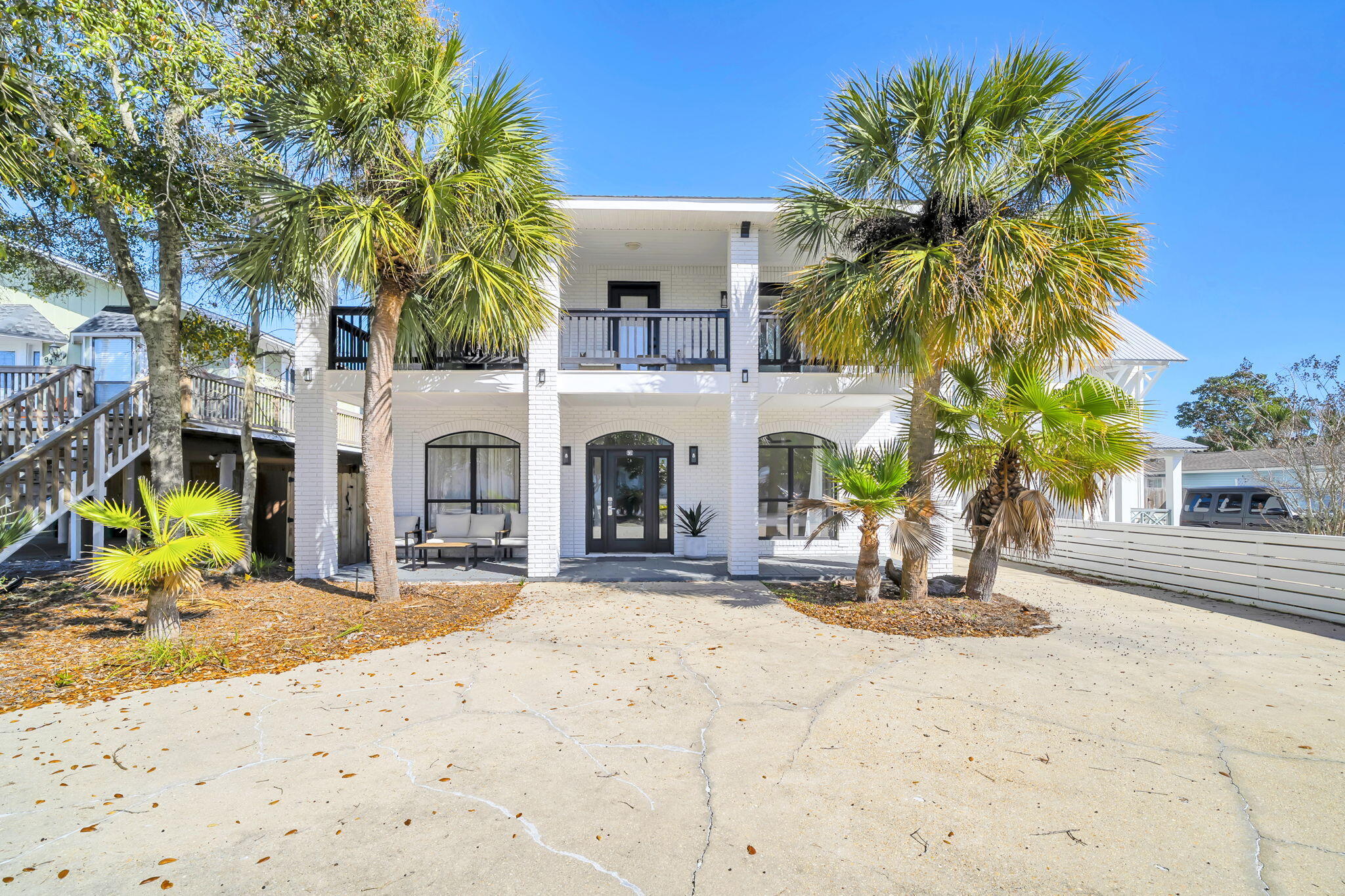 CRYSTAL BEACH - Residential