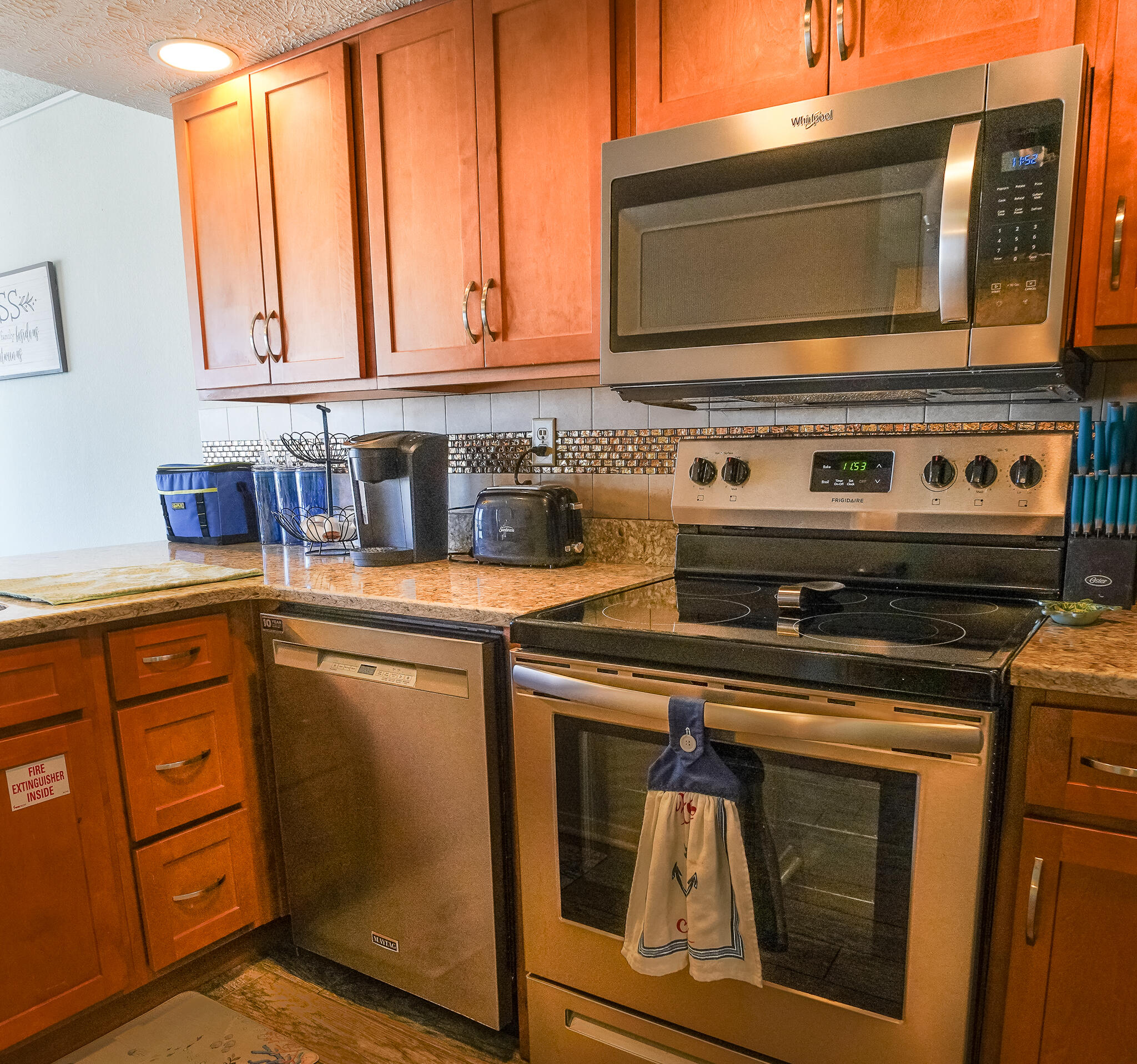 ISLANDER BEACH RESORT PH 2 - Residential