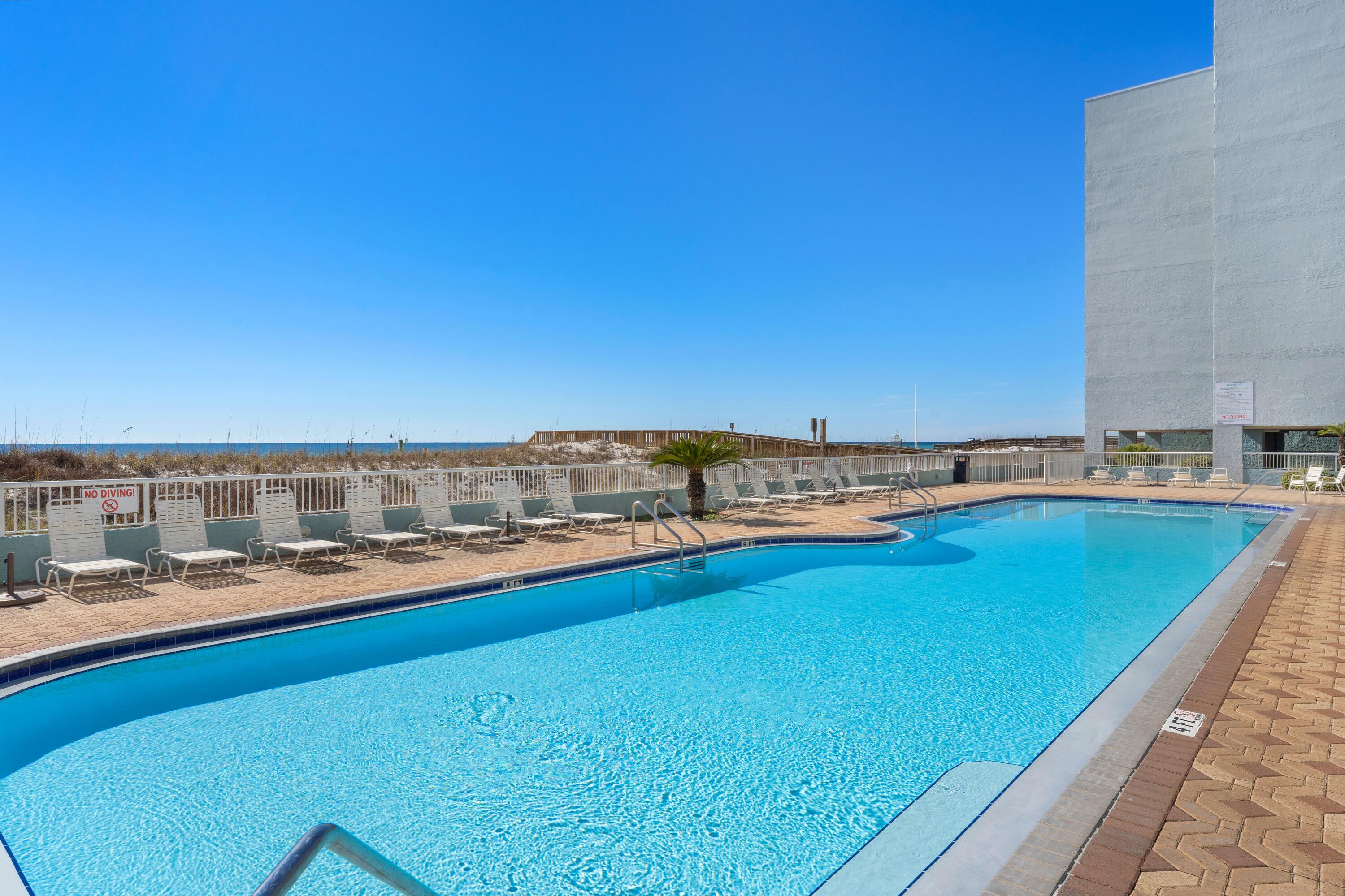 ISLANDER BEACH RESORT PH 2 - Residential