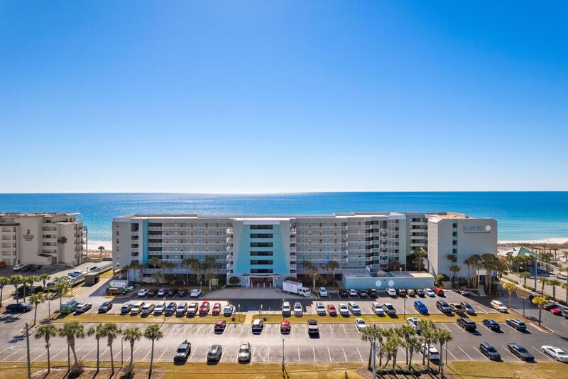 ISLANDER BEACH RESORT PH 2 - Residential