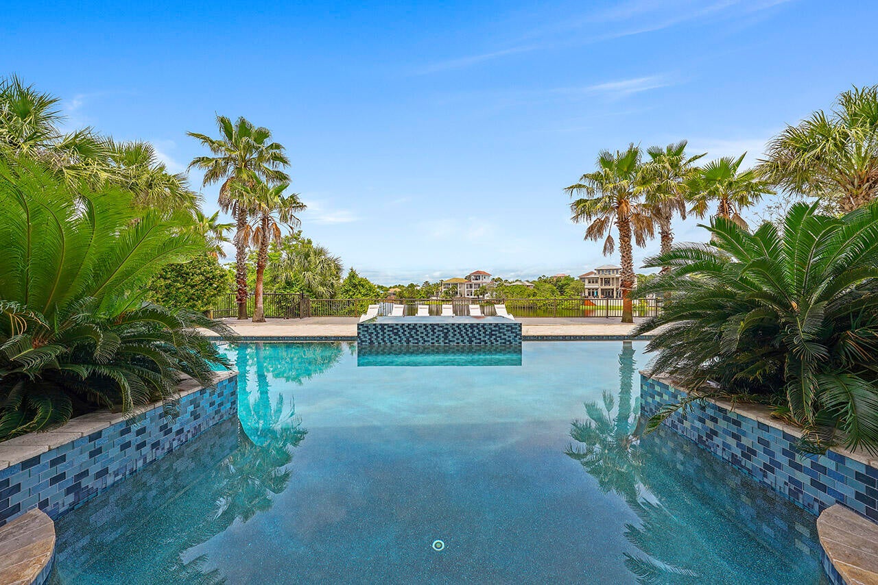 GRAND PALMS S/D - Residential