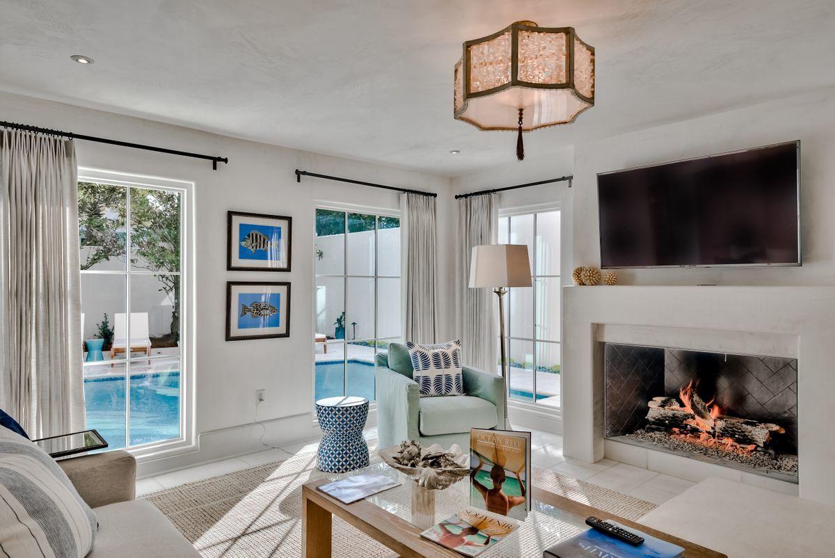 SEAGROVE 3RD ADDN - Residential
