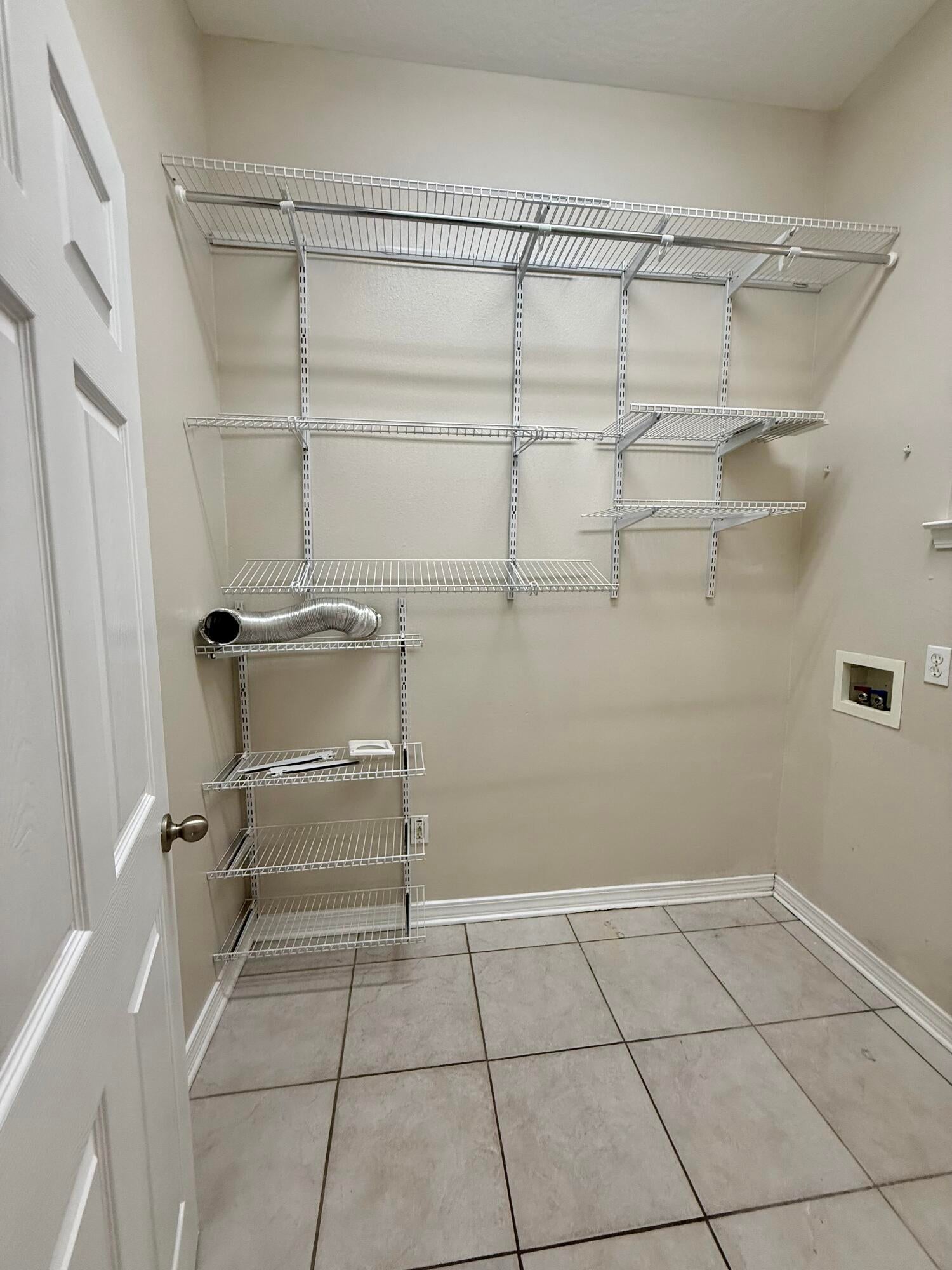 BRIDGEPORT COLONY - Residential Lease