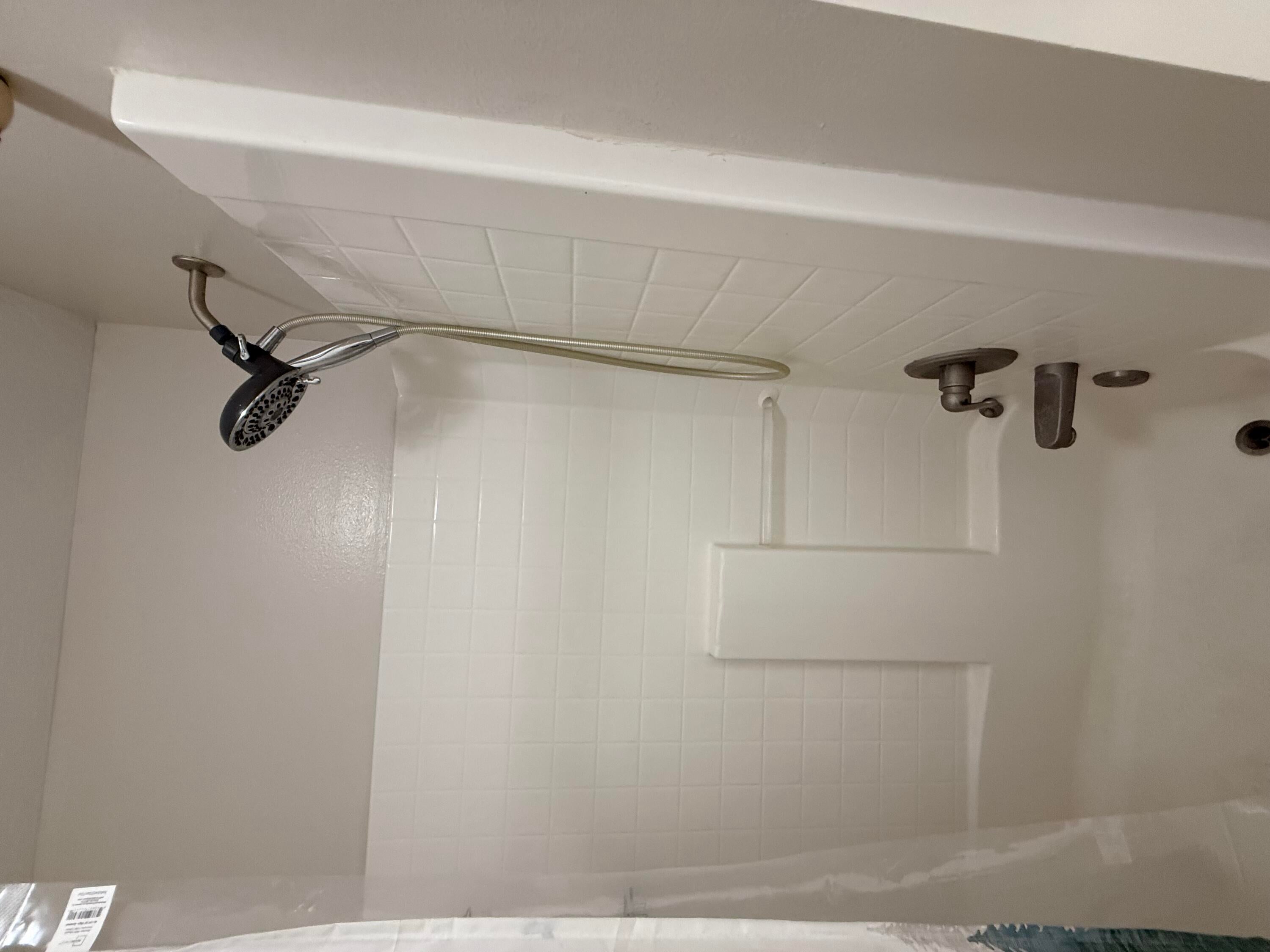 BRIDGEPORT COLONY - Residential Lease