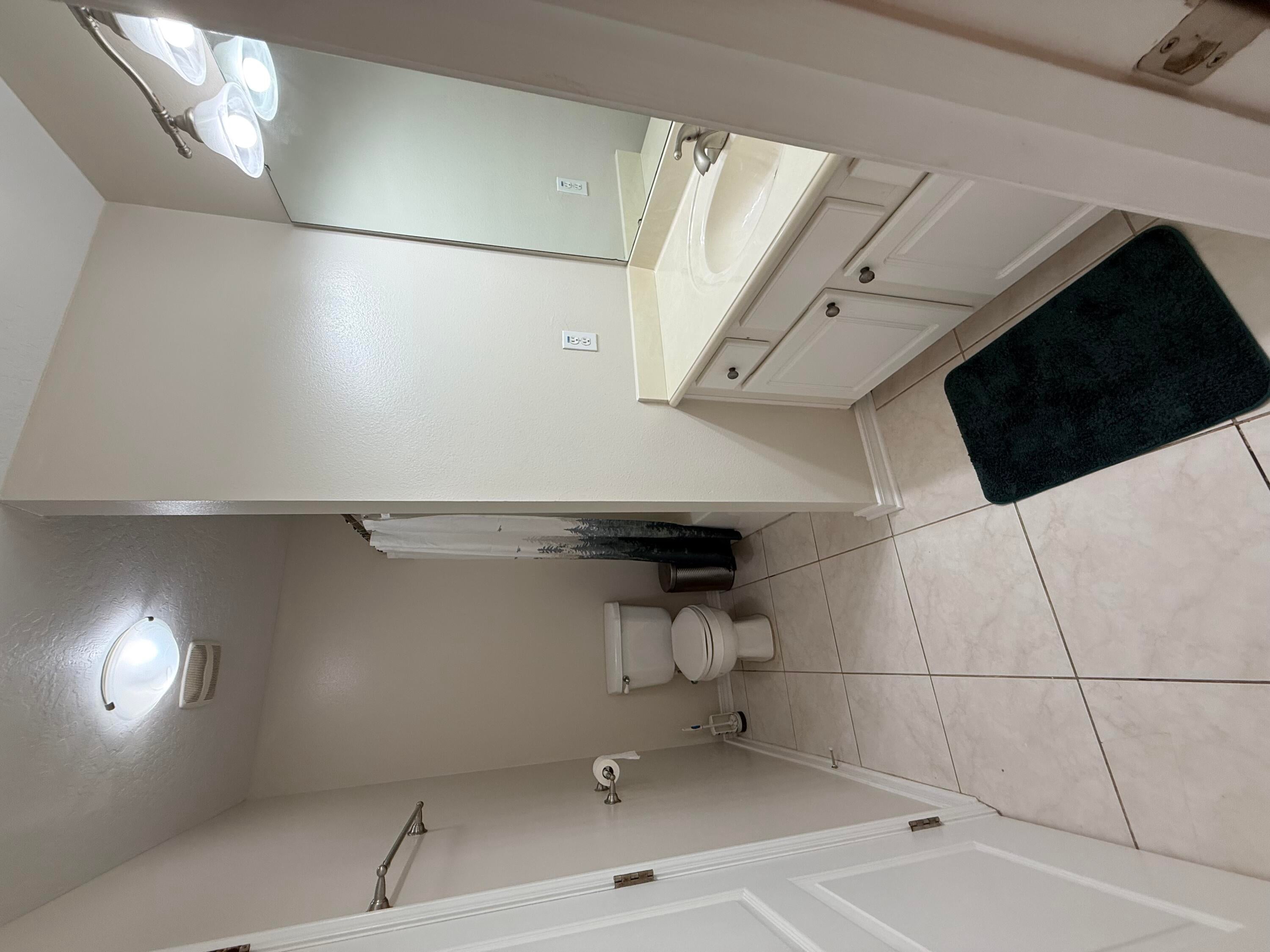 BRIDGEPORT COLONY - Residential Lease