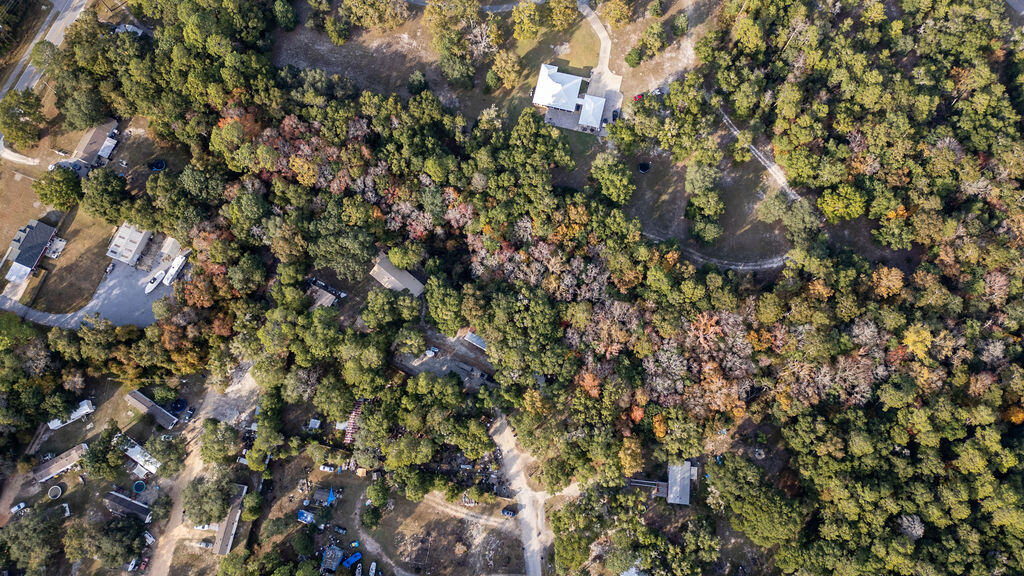 Manufactured home on huge lot