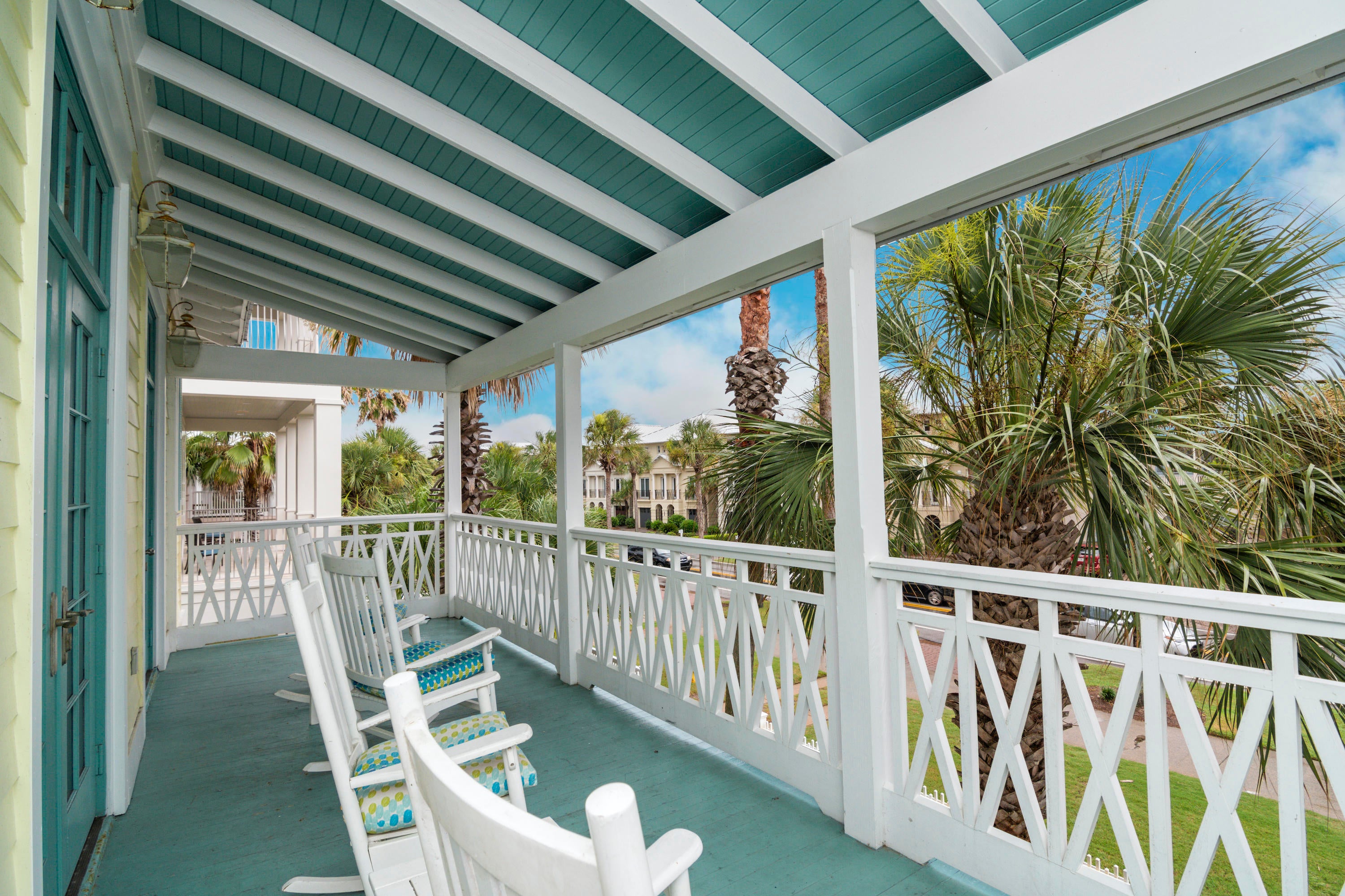FRANGISTA BEACH 1ST ADDN - Residential