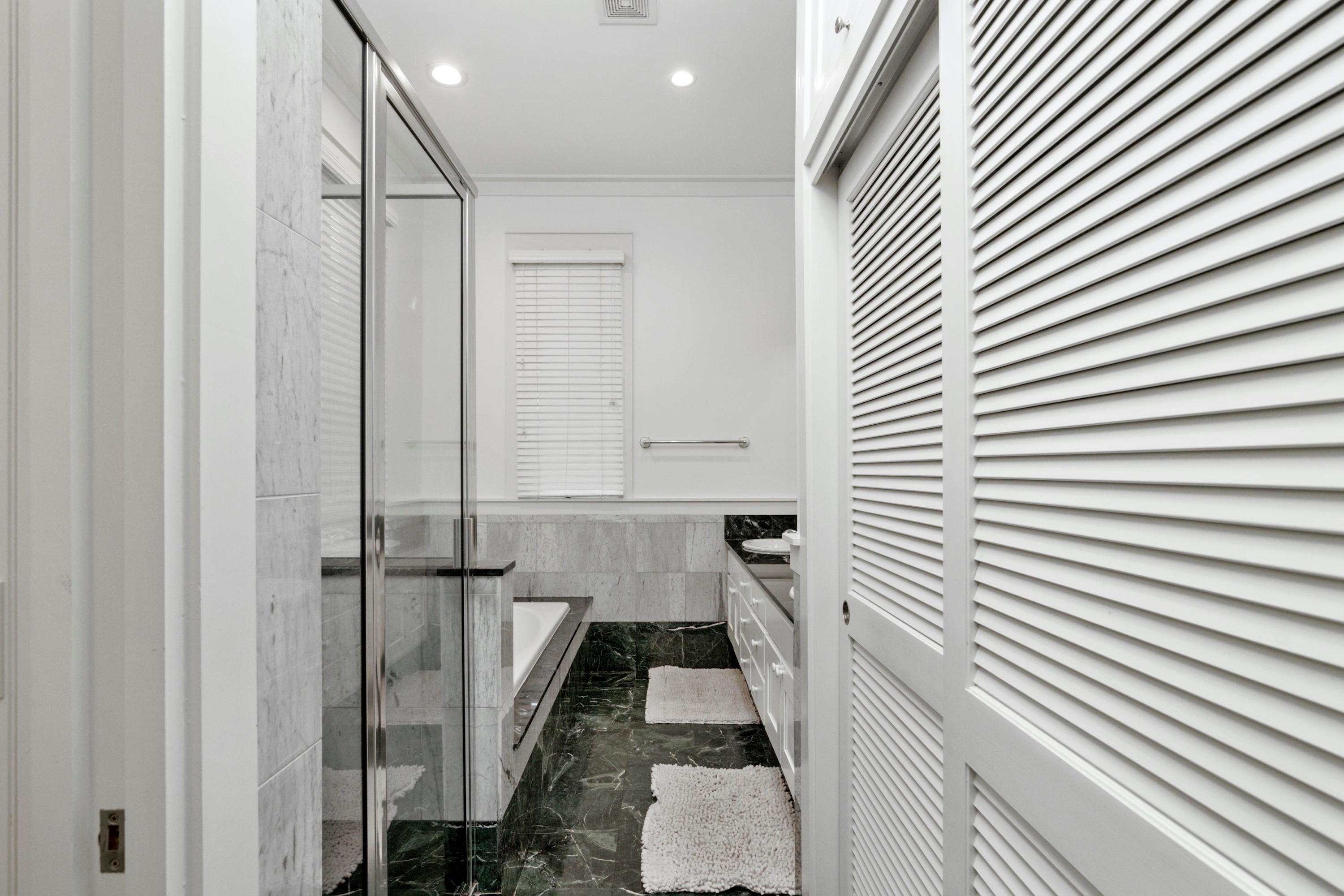 FRANGISTA BEACH 1ST ADDN - Residential