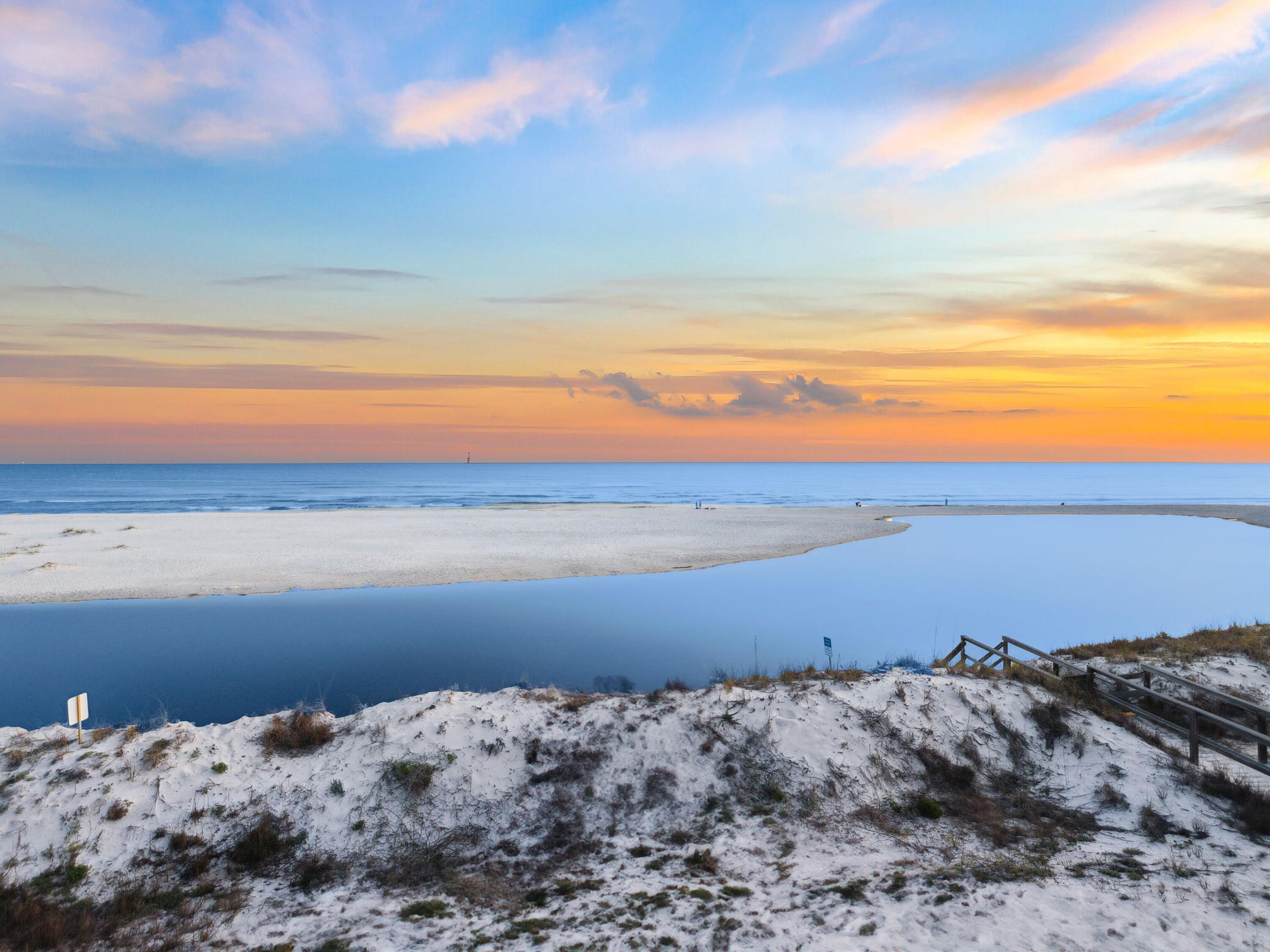 OLD FLORIDA BEACH - Residential