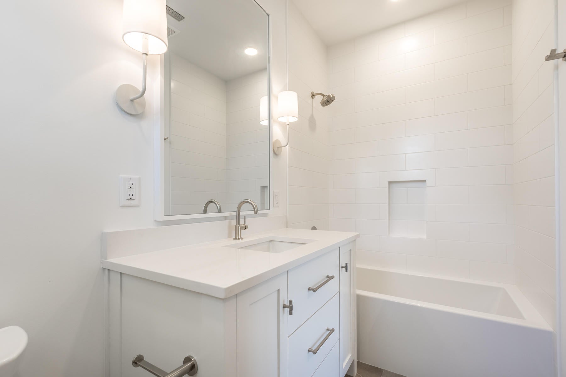 GRAYTON BEACH - Residential