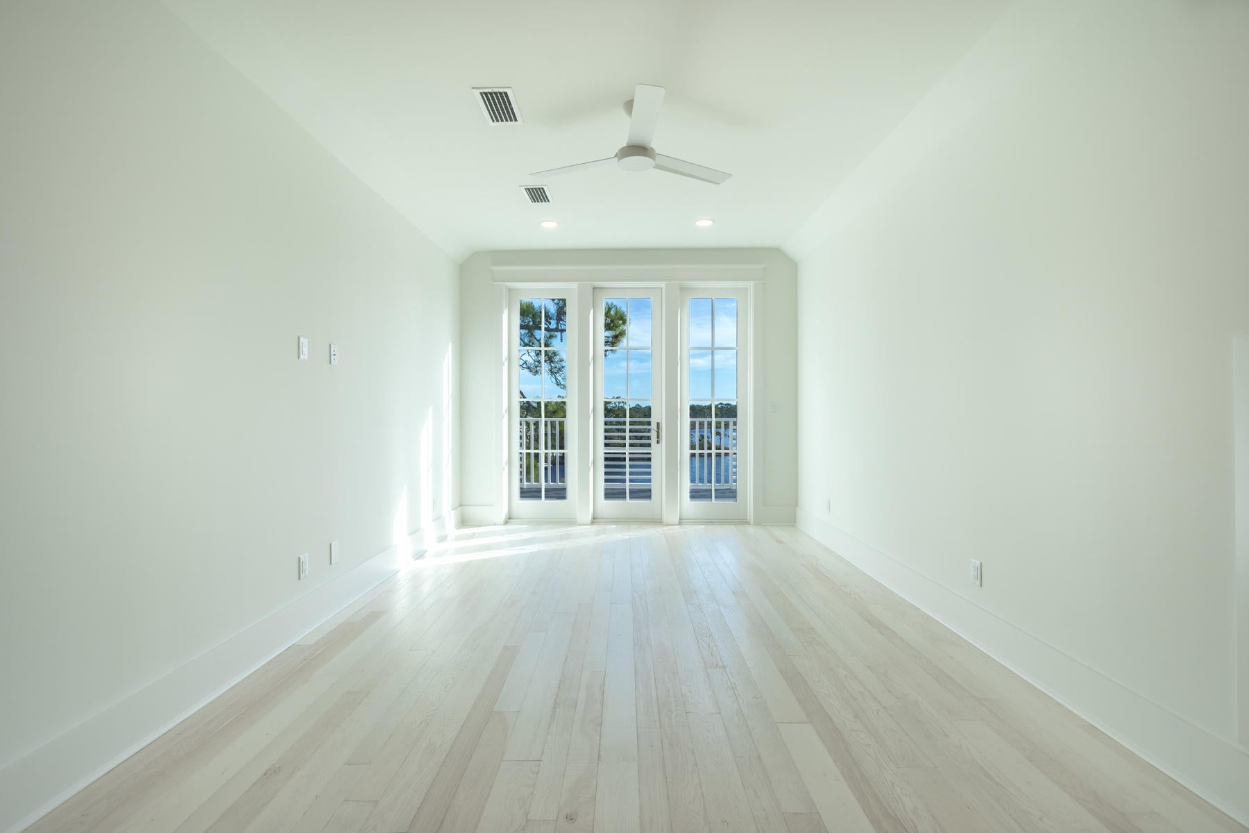 GRAYTON BEACH - Residential
