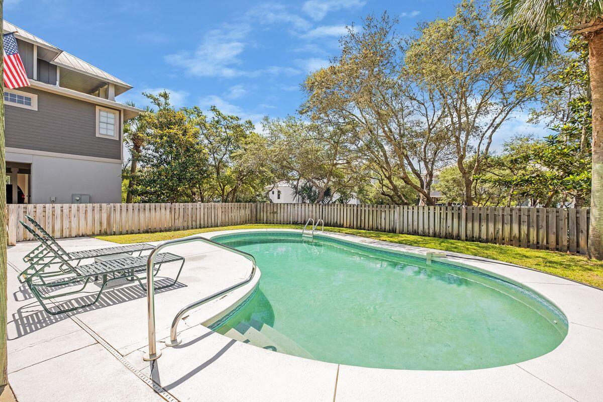 GULF TRACE 1 - Residential