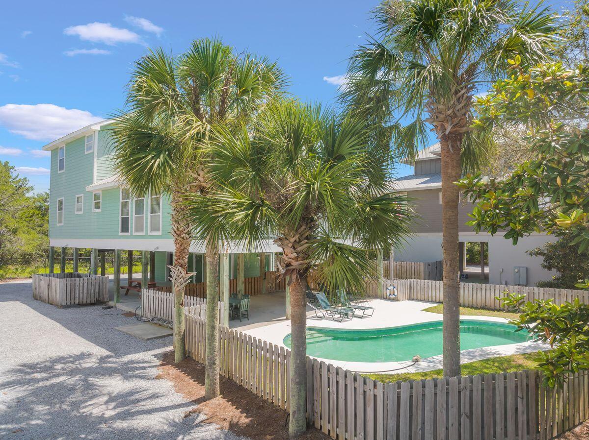GULF TRACE 1 - Residential